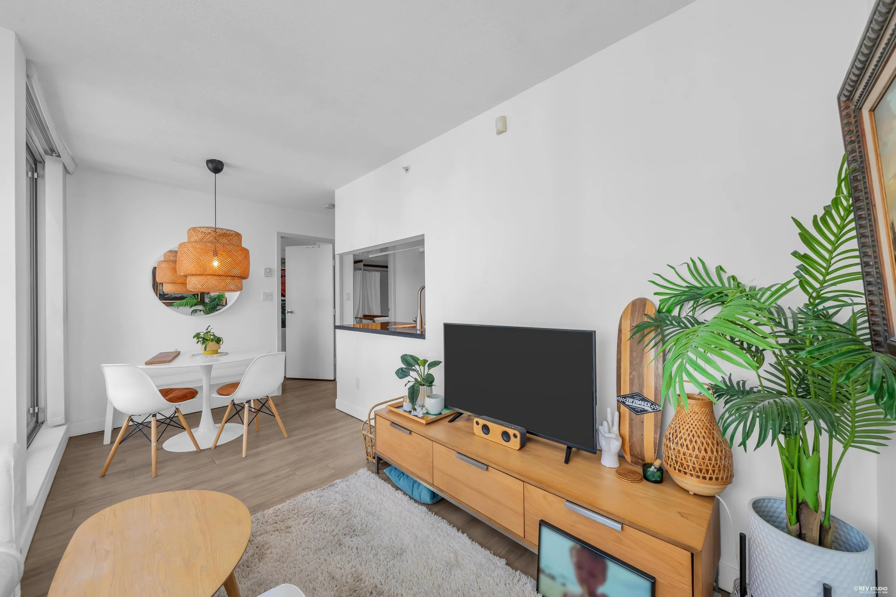 1408 Strathmore Mews #3005
