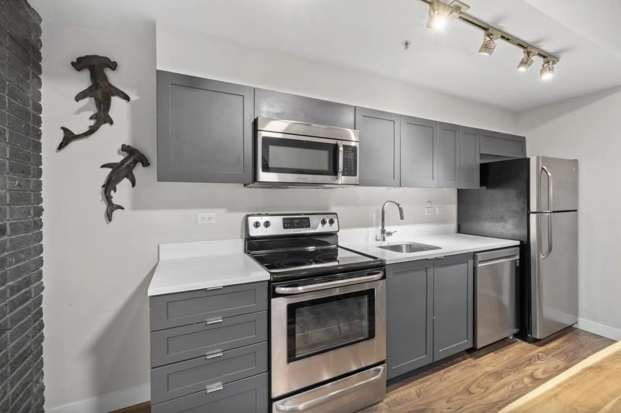 2511 Quebec Street #101