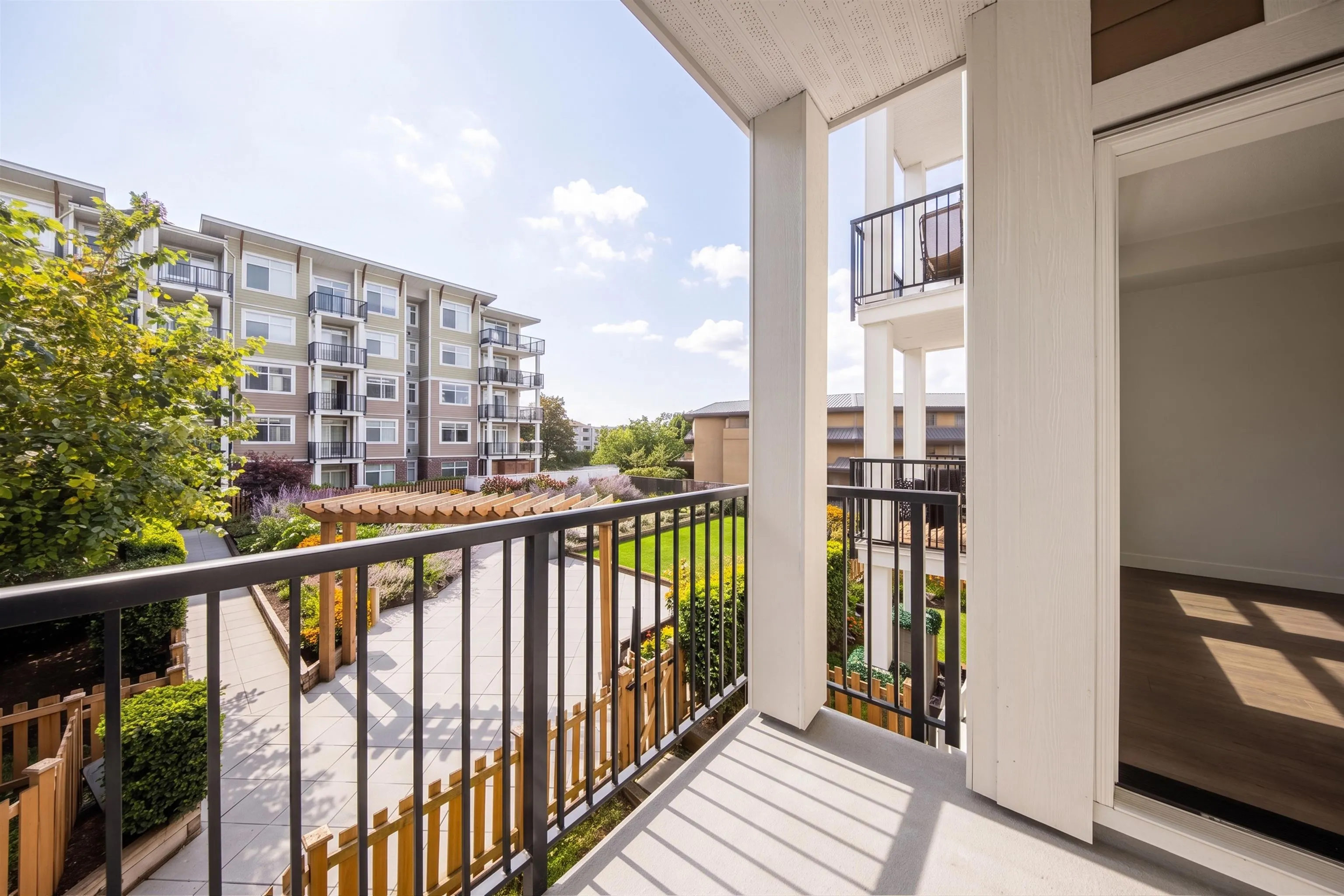 20686 Eastleigh Crescent #209