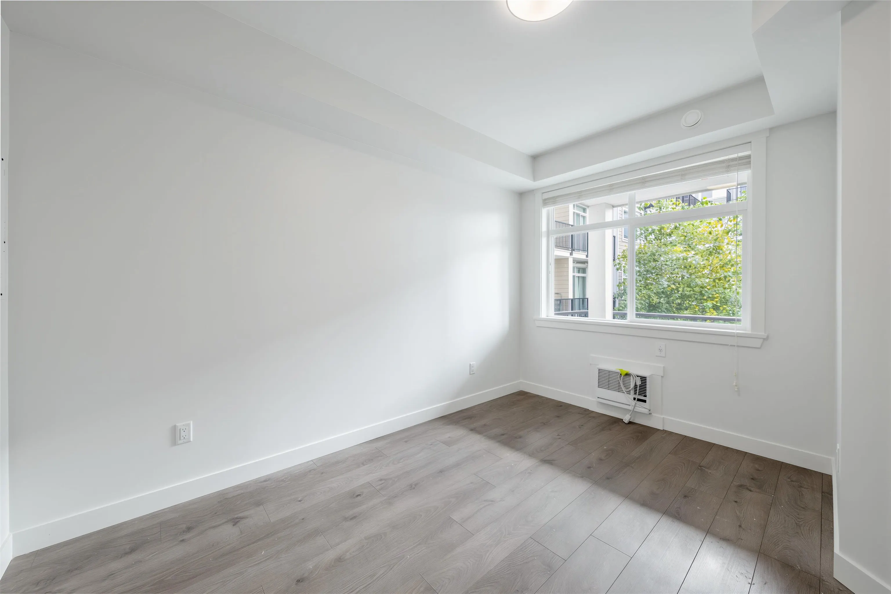20686 Eastleigh Crescent #209