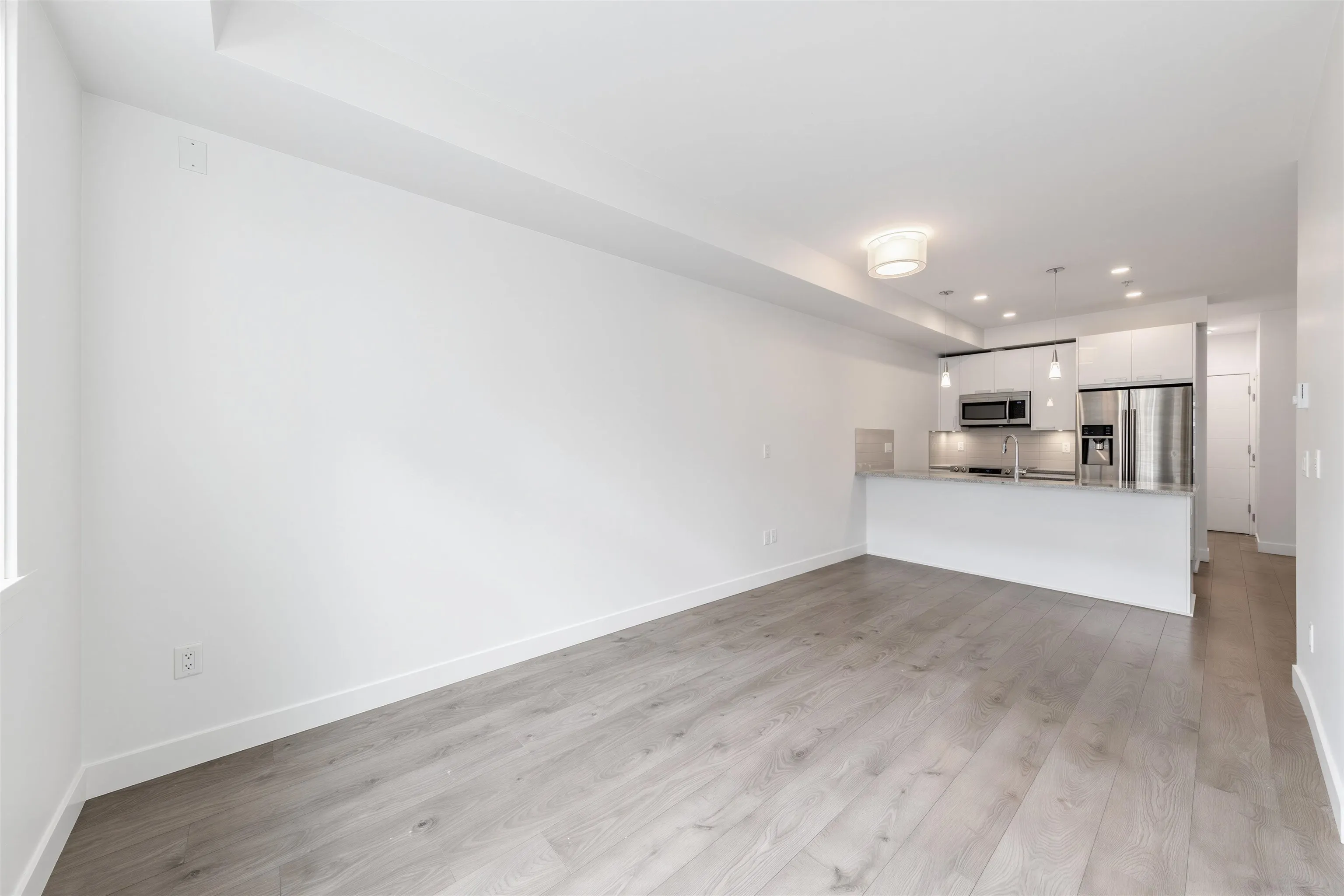 20686 Eastleigh Crescent #209