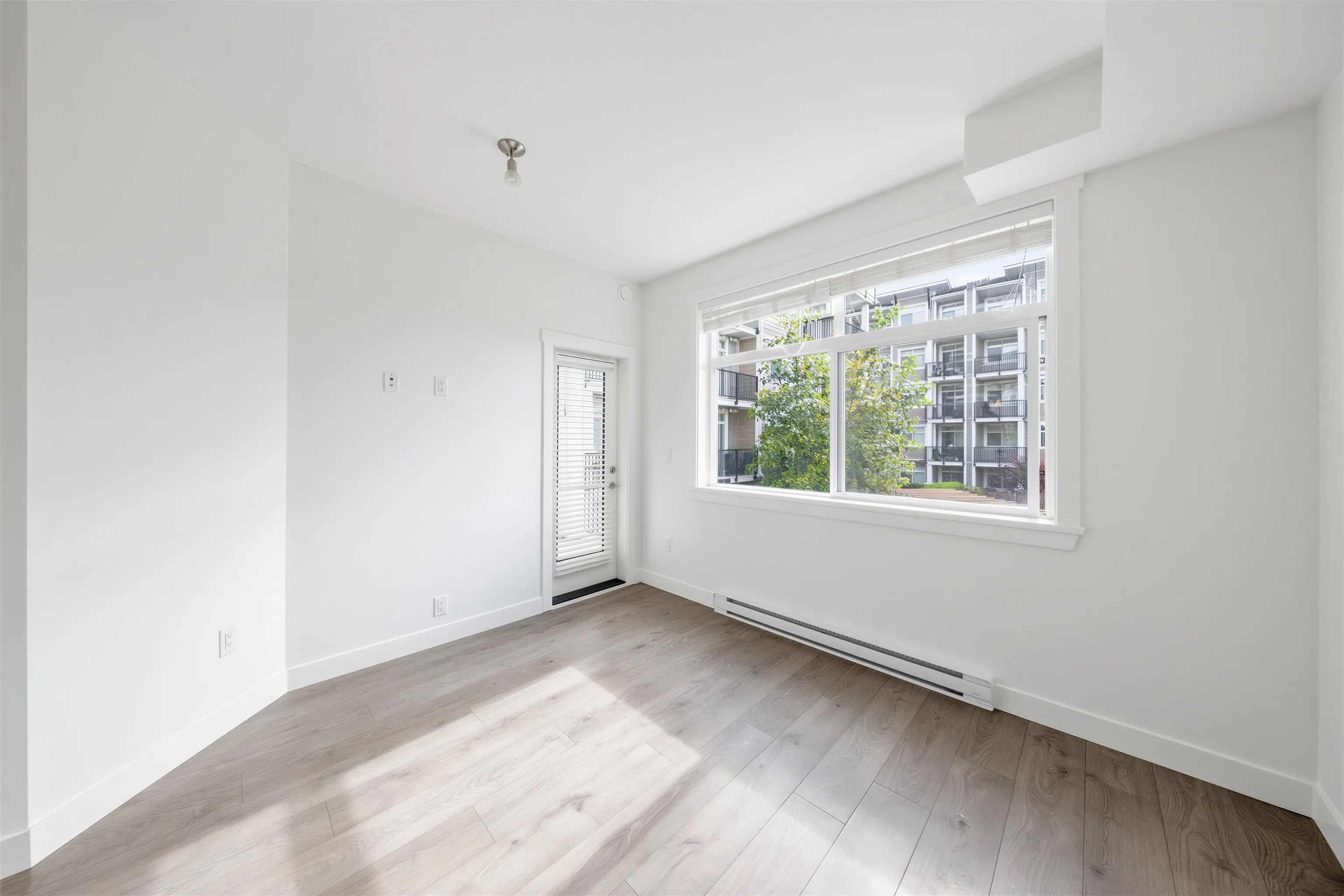20686 Eastleigh Crescent #209
