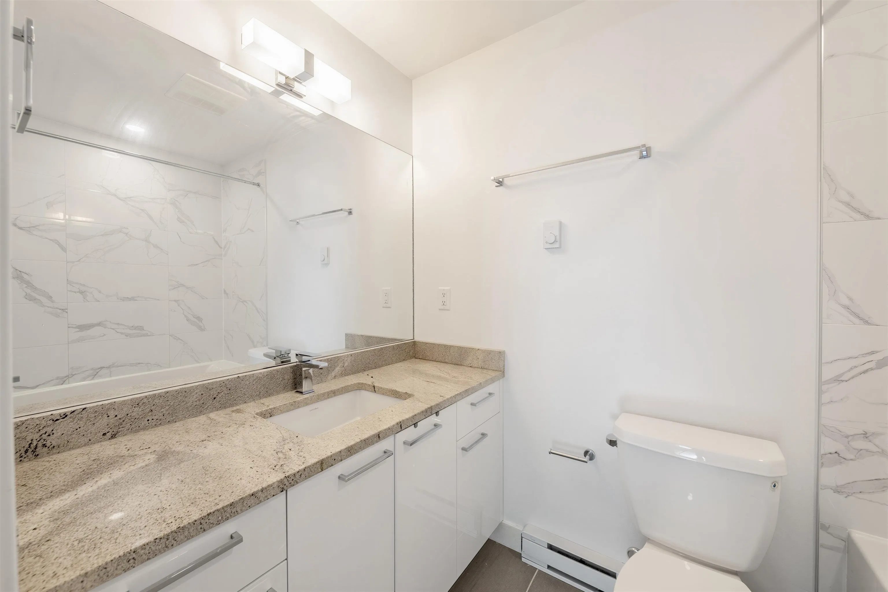 20686 Eastleigh Crescent #209
