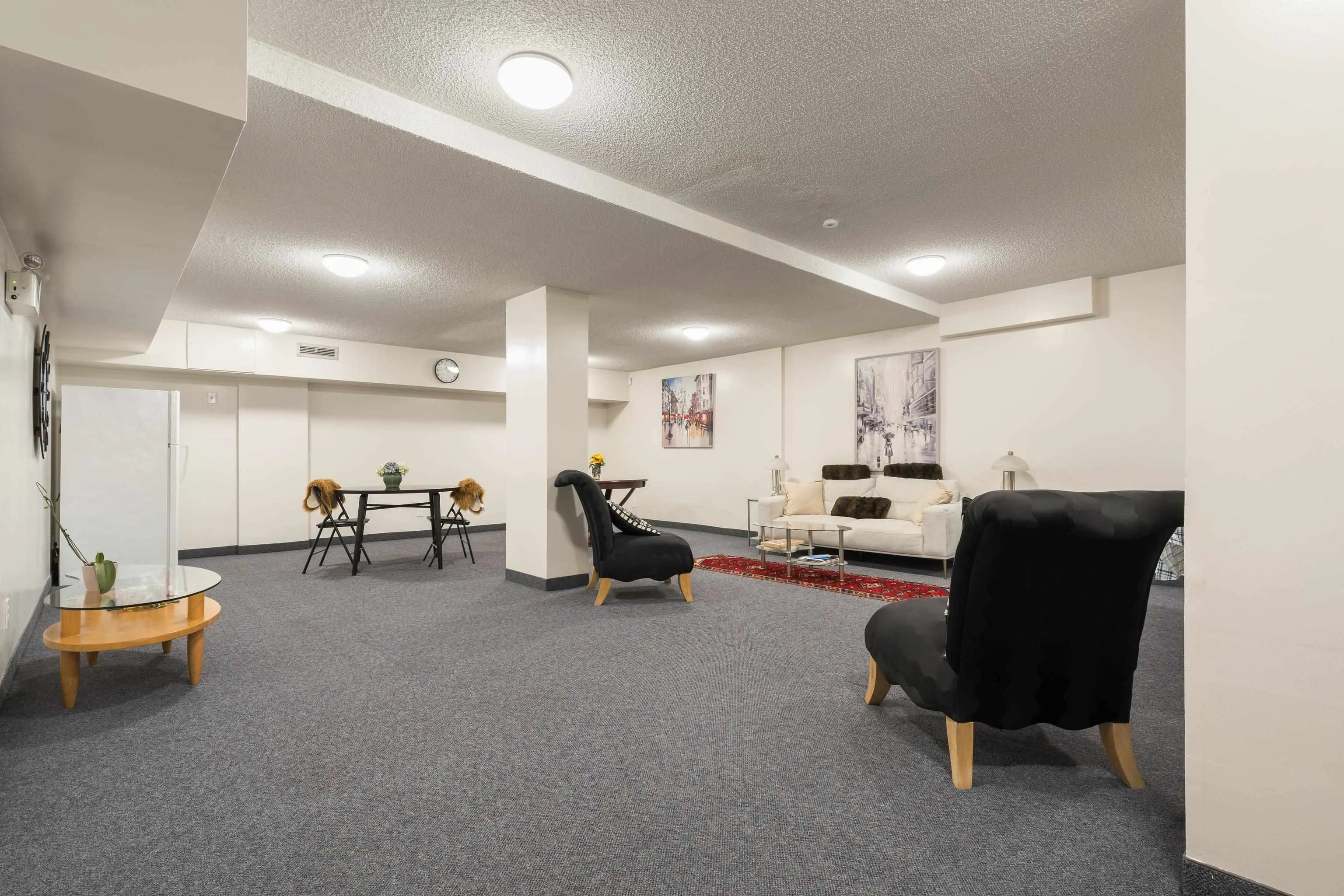 6689 Willingdon Avenue #704
