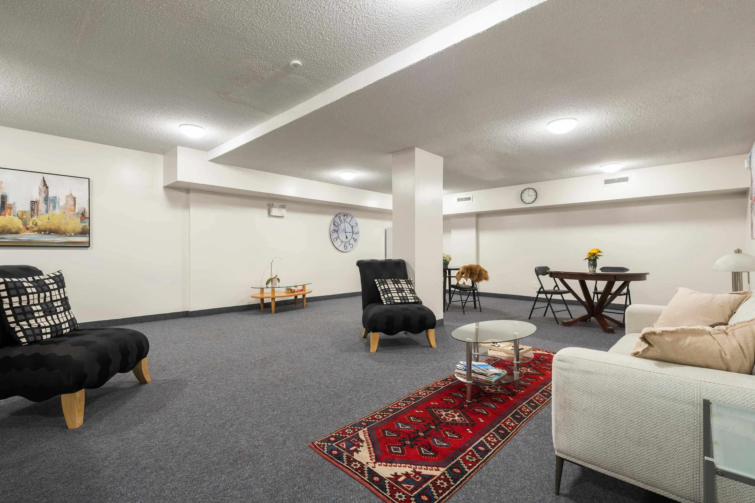 6689 Willingdon Avenue #704