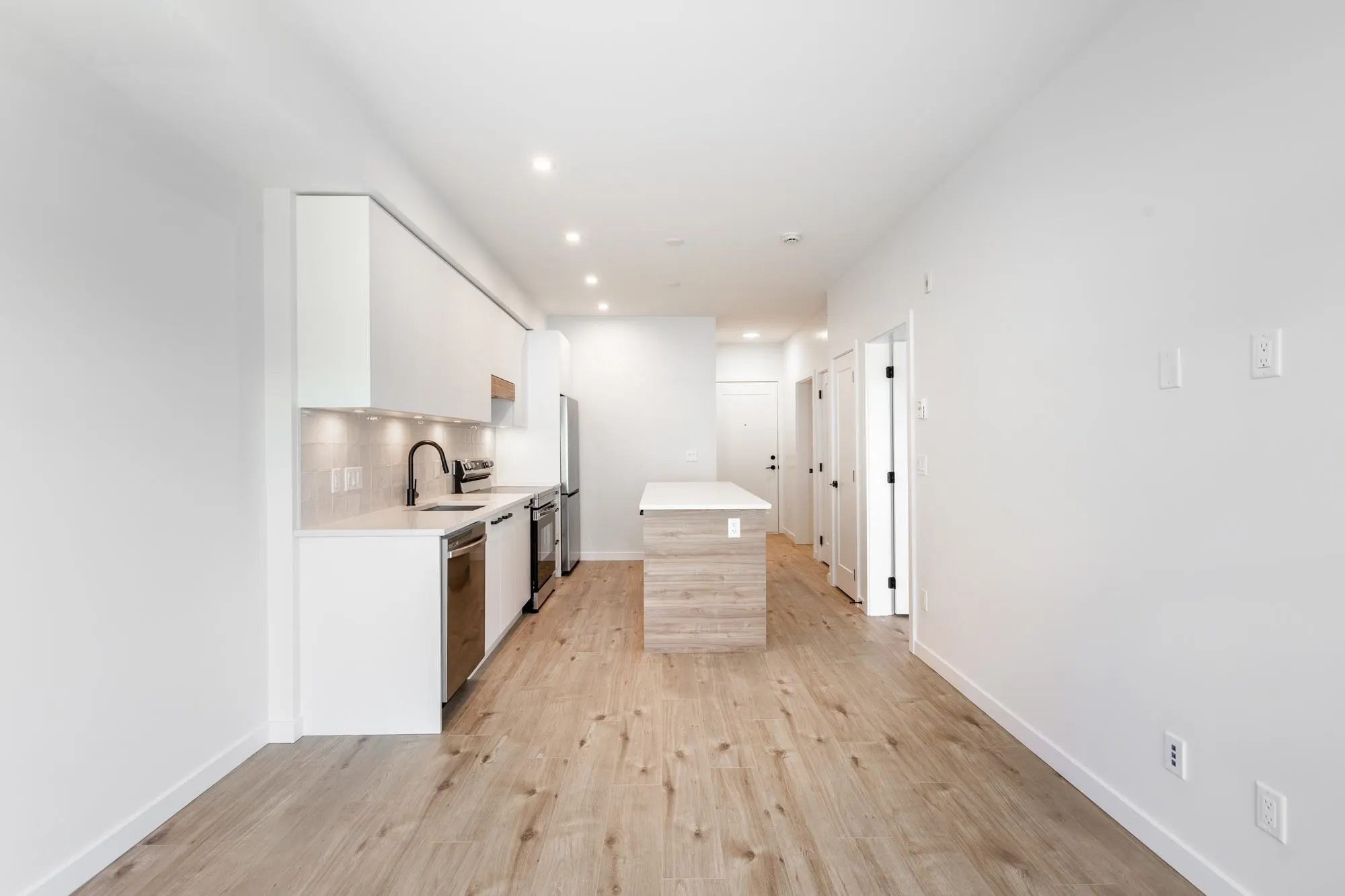 33920 Best Avenue #401