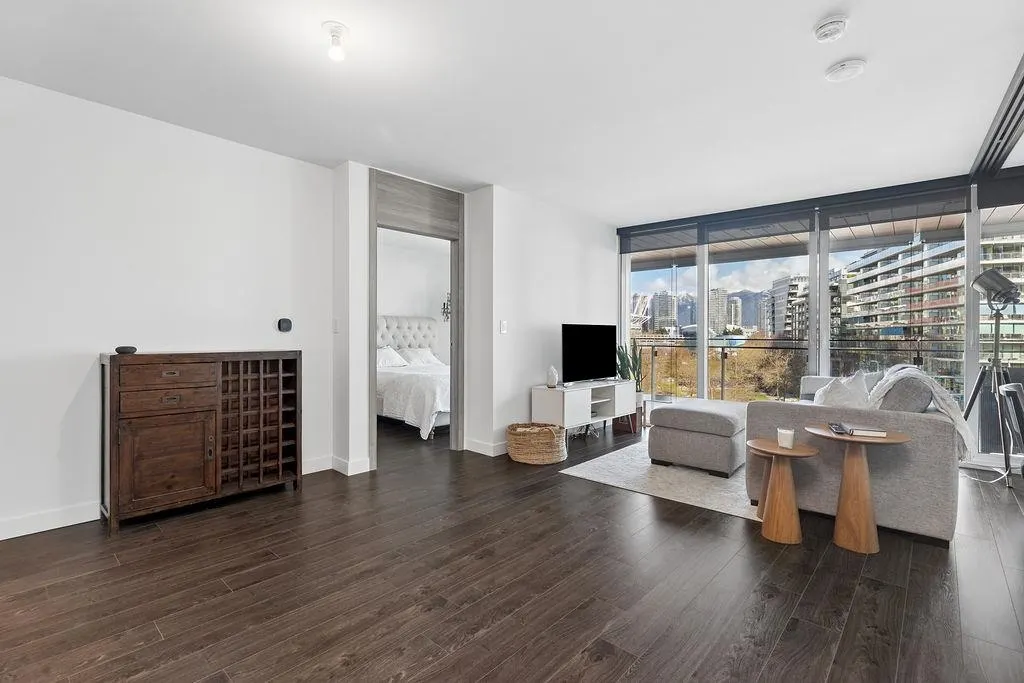 1768 Cook Street #507