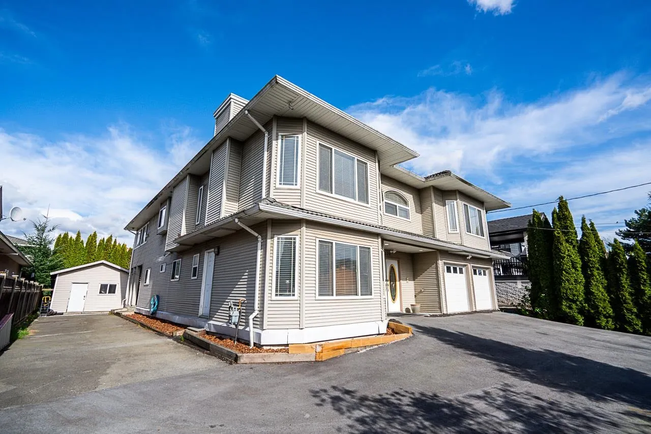 319 Lawrence Street