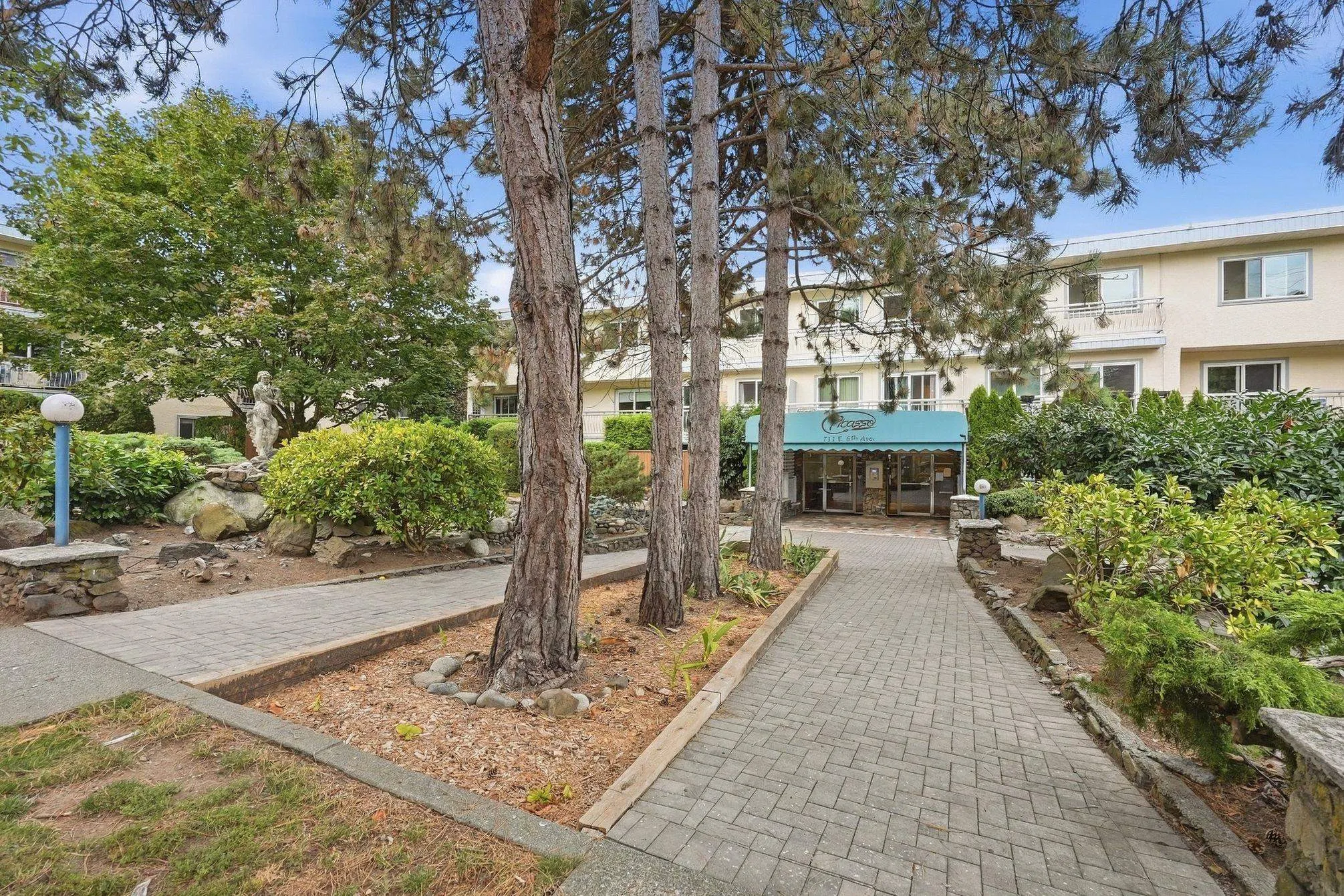 711 E 6th Avenue #229