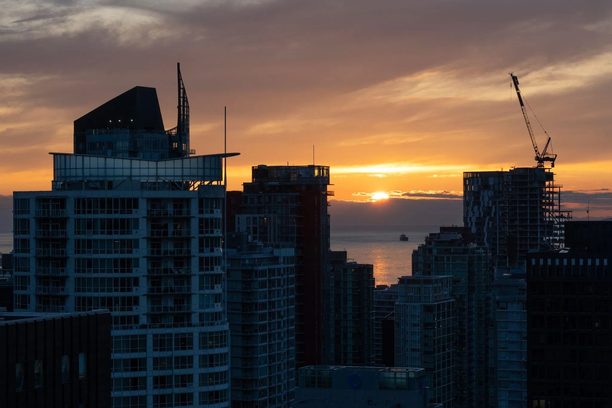 1011 W Cordova Street #3804