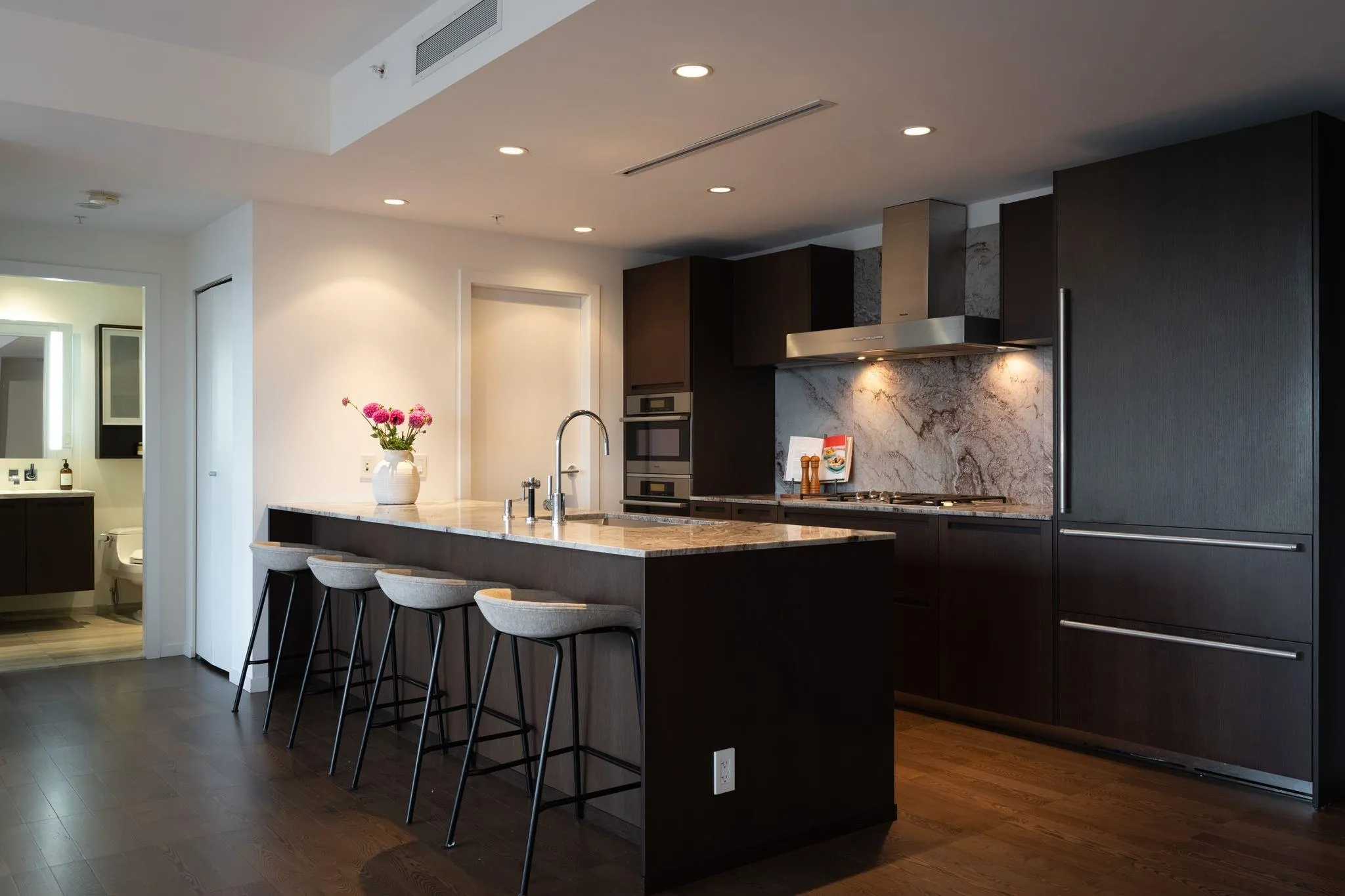 1011 W Cordova Street #3804