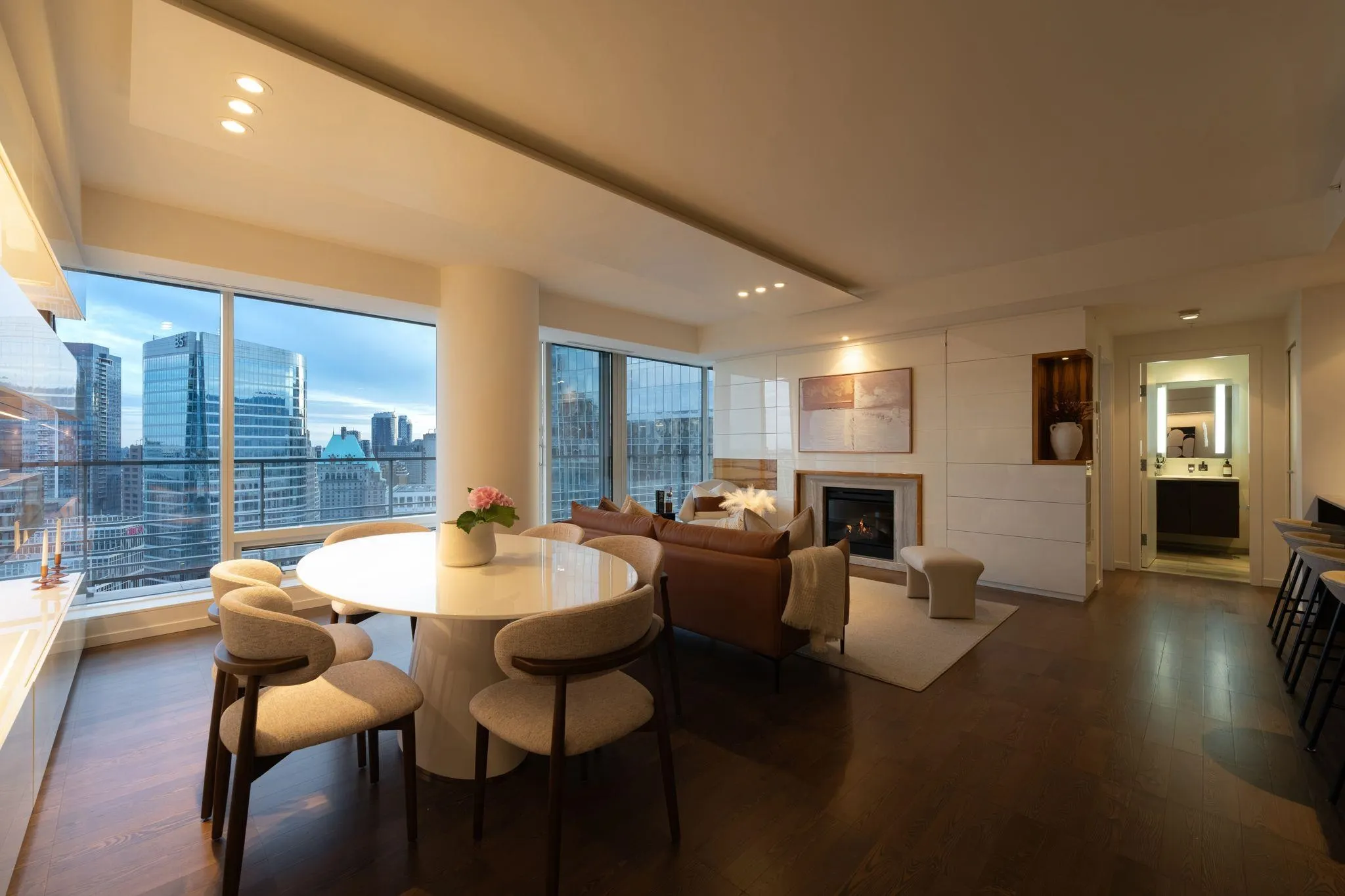 1011 W Cordova Street #3804