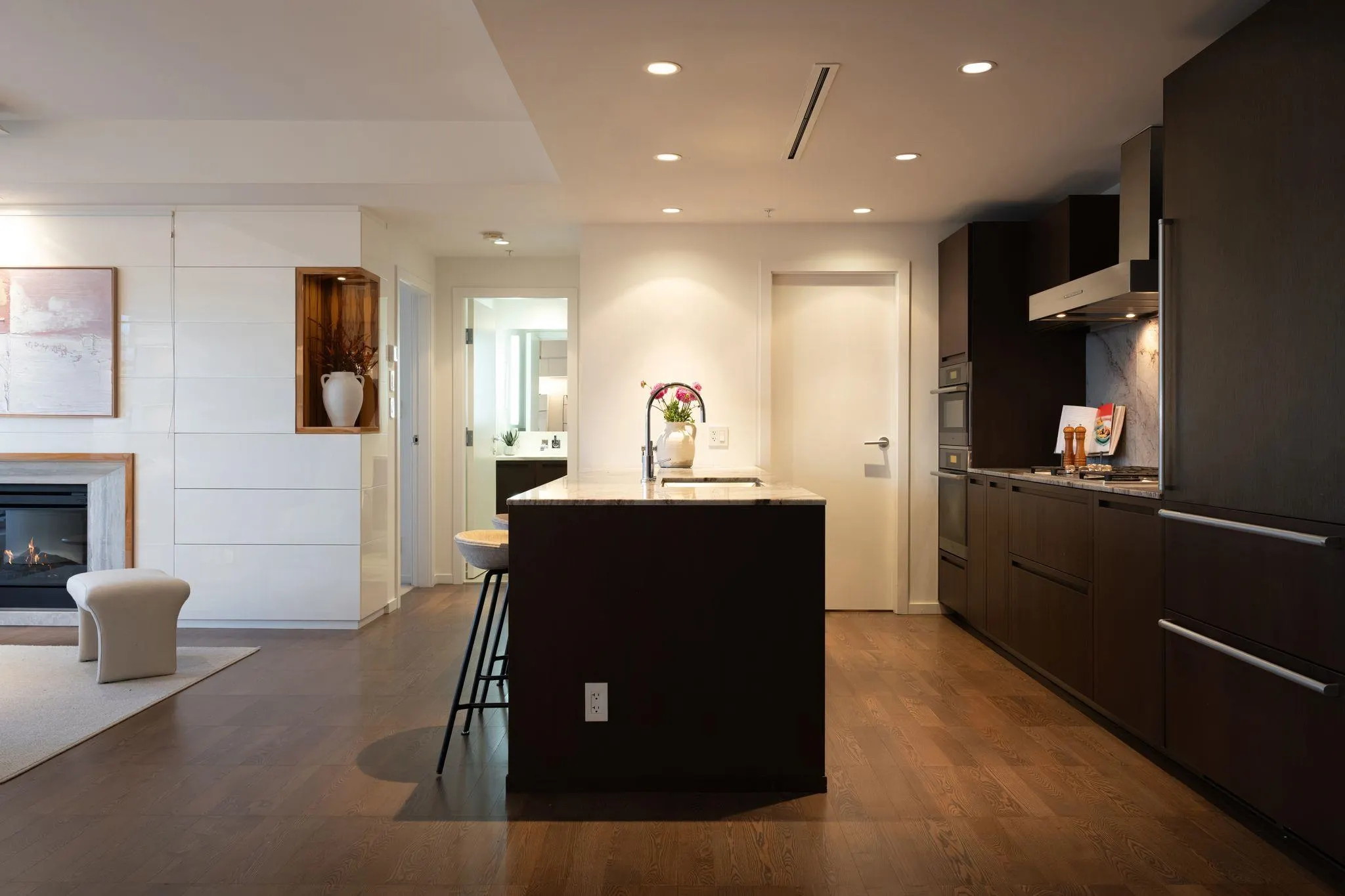 1011 W Cordova Street #3804