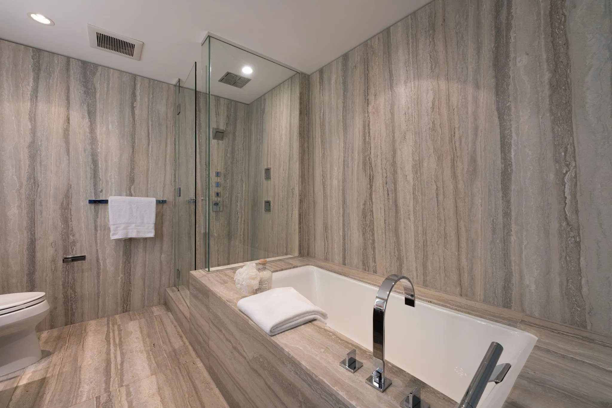 1011 W Cordova Street #3804
