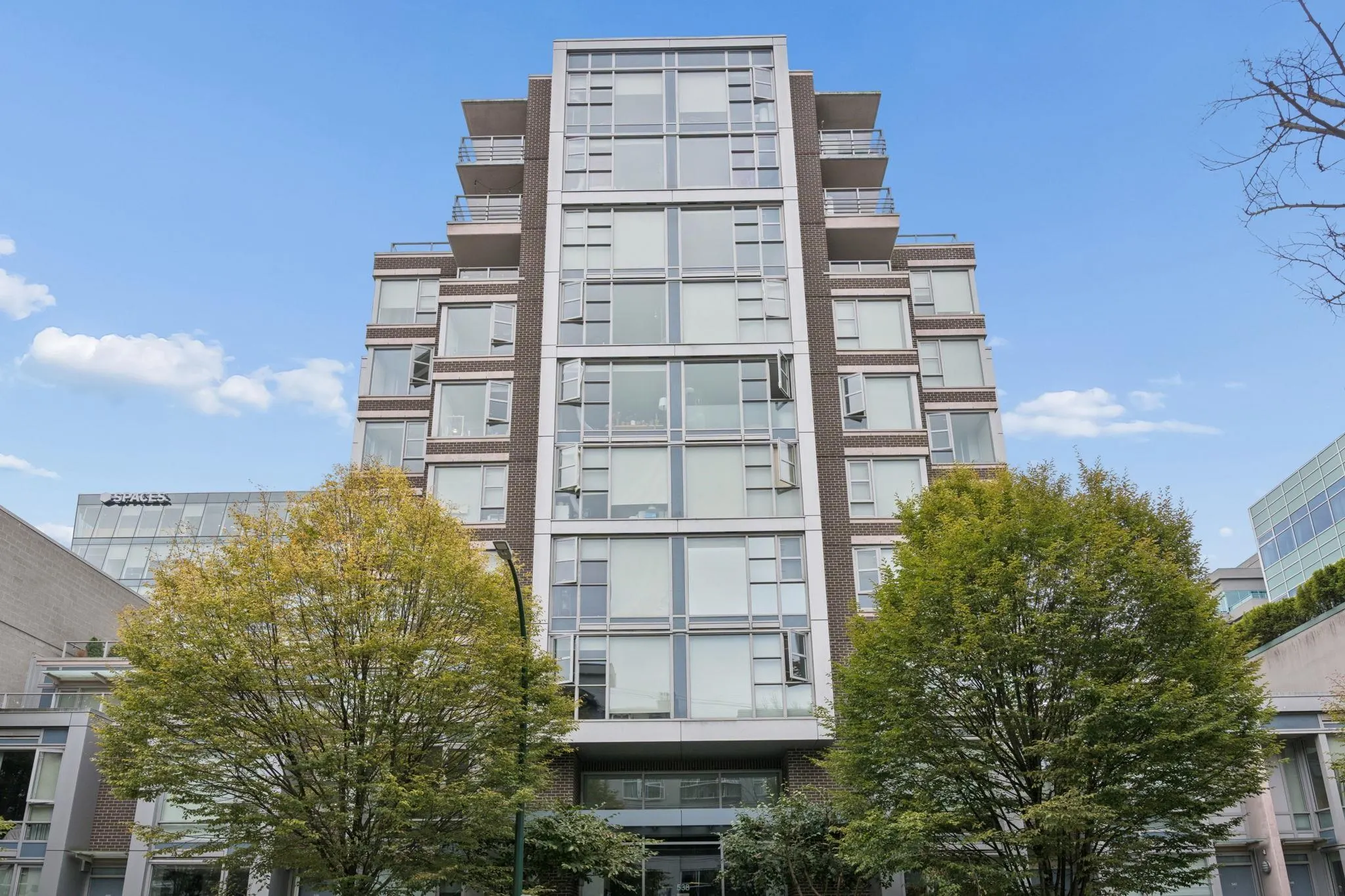 538 W 7th Avenue #906