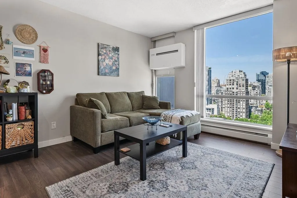 1008 Cambie Street #2801
