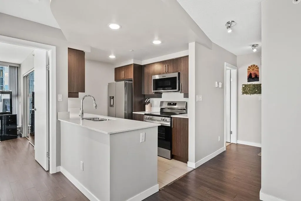 1008 Cambie Street #2801