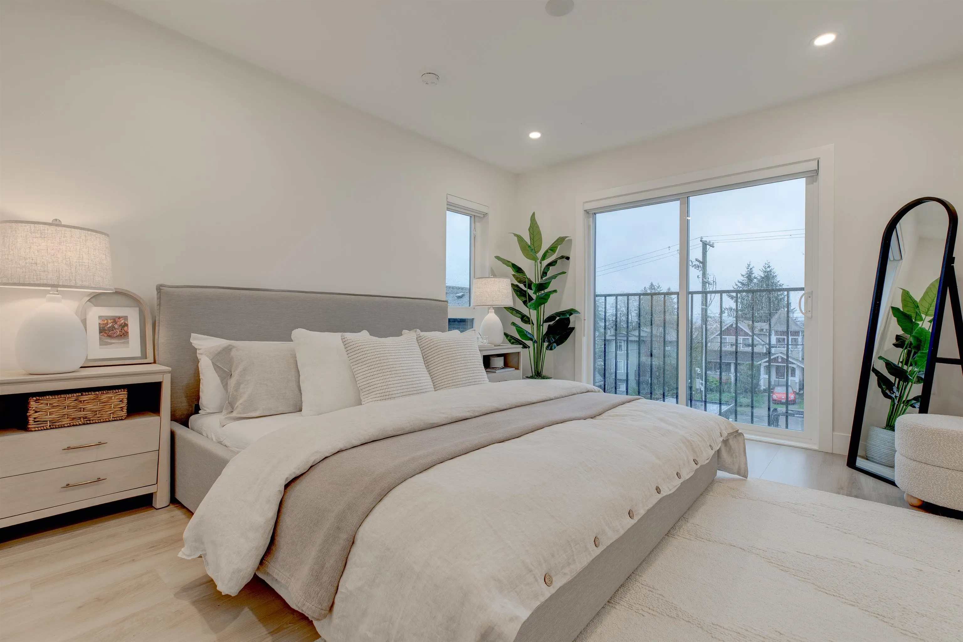339 Keary Street #8