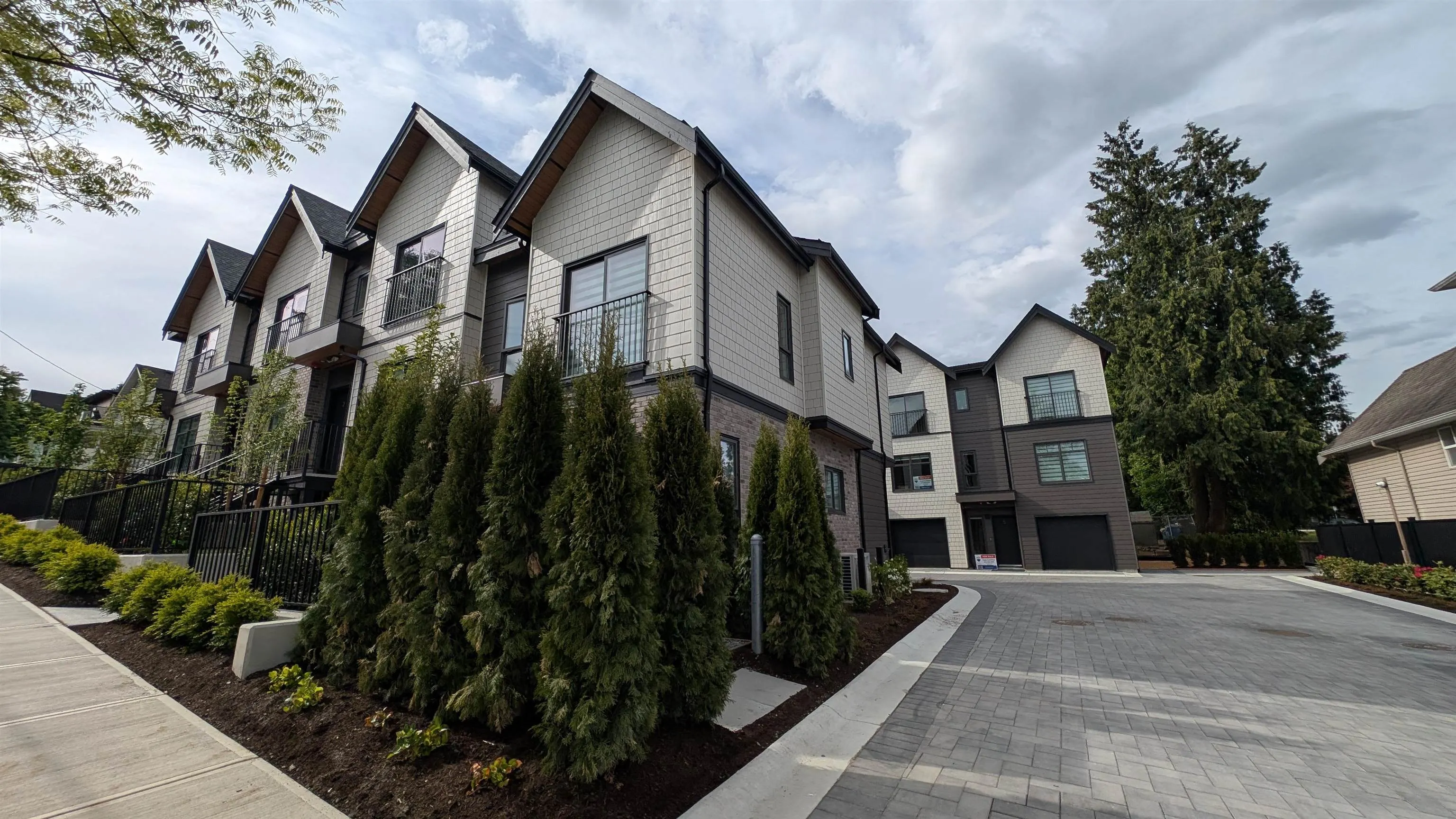 339 Keary Street #8