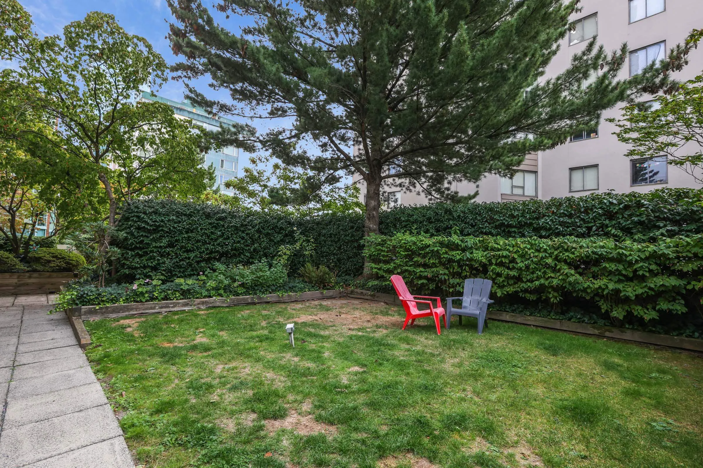 1127 Barclay Street #1102