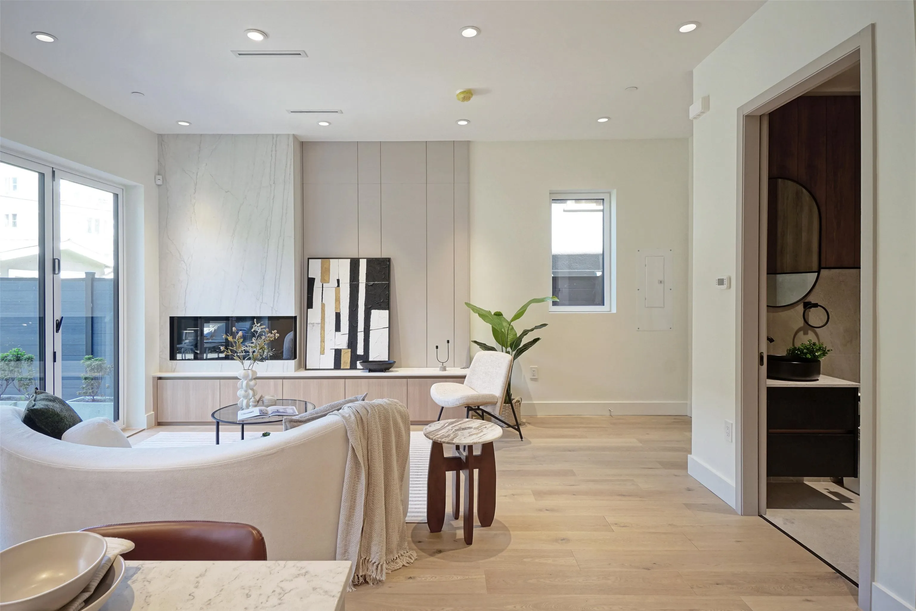 3315 W 10th Street #2