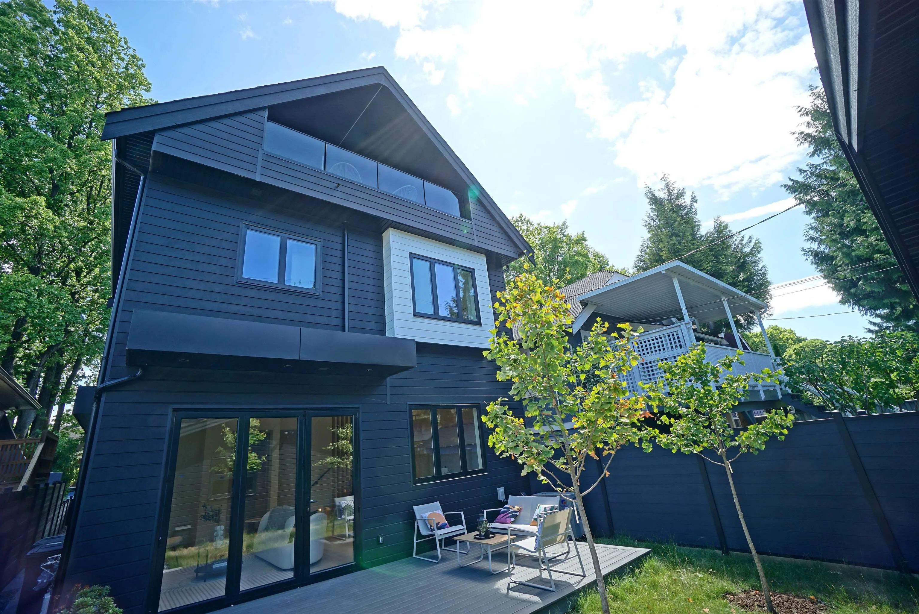 3315 W 10th Street #2