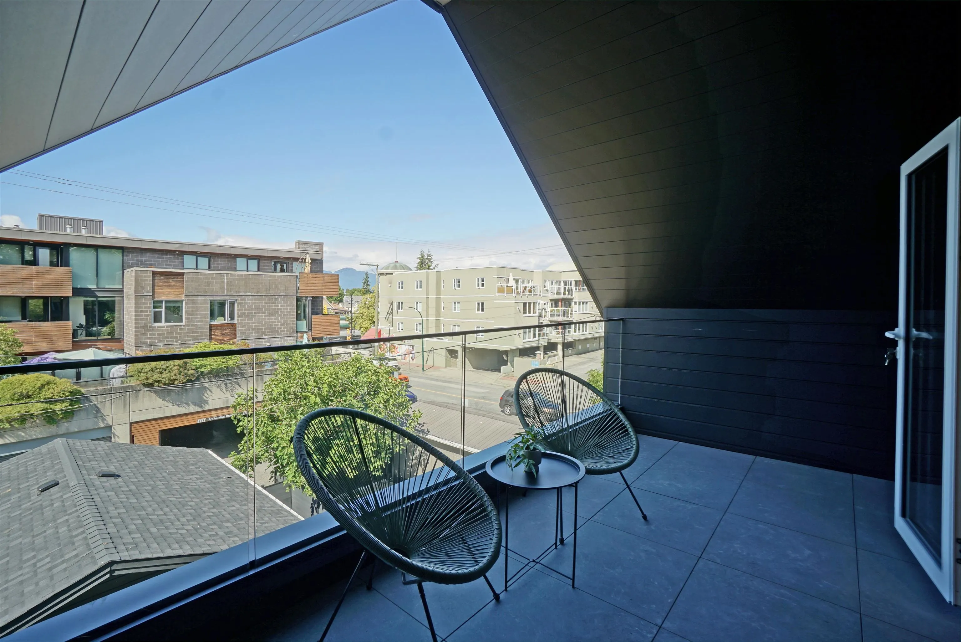 3315 W 10th Street #2
