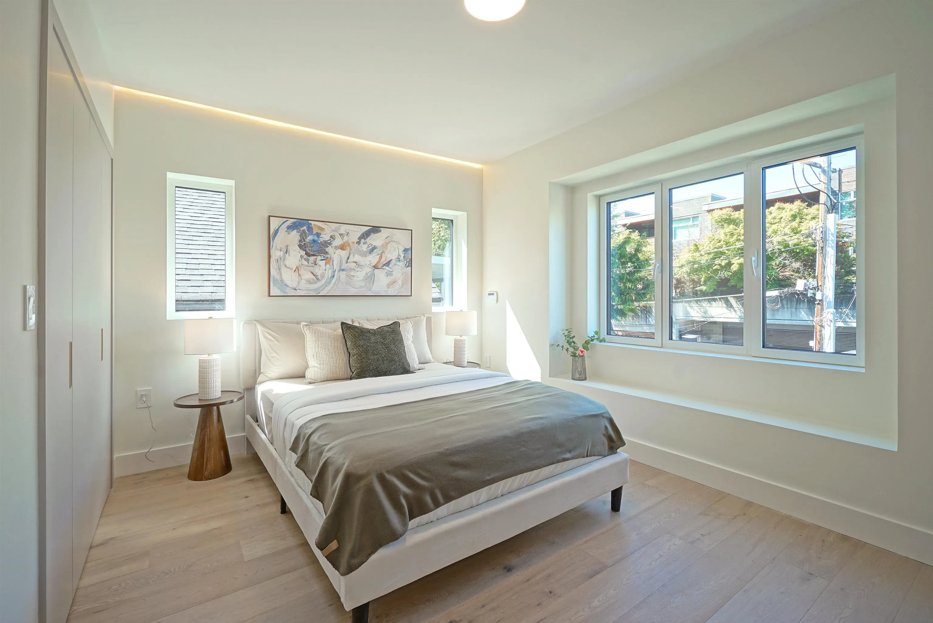 3315 W 10th Street #2