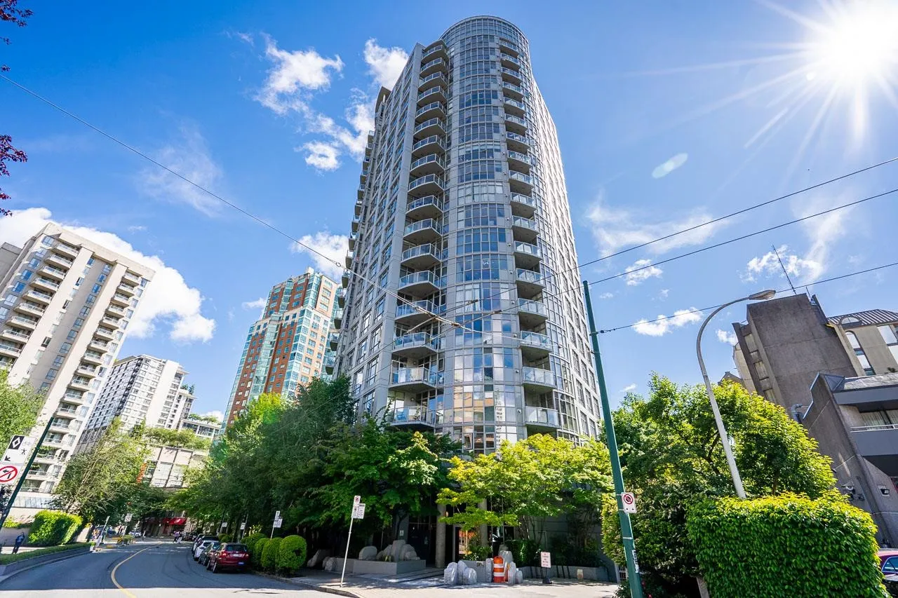 1050 Smithe Street #1505