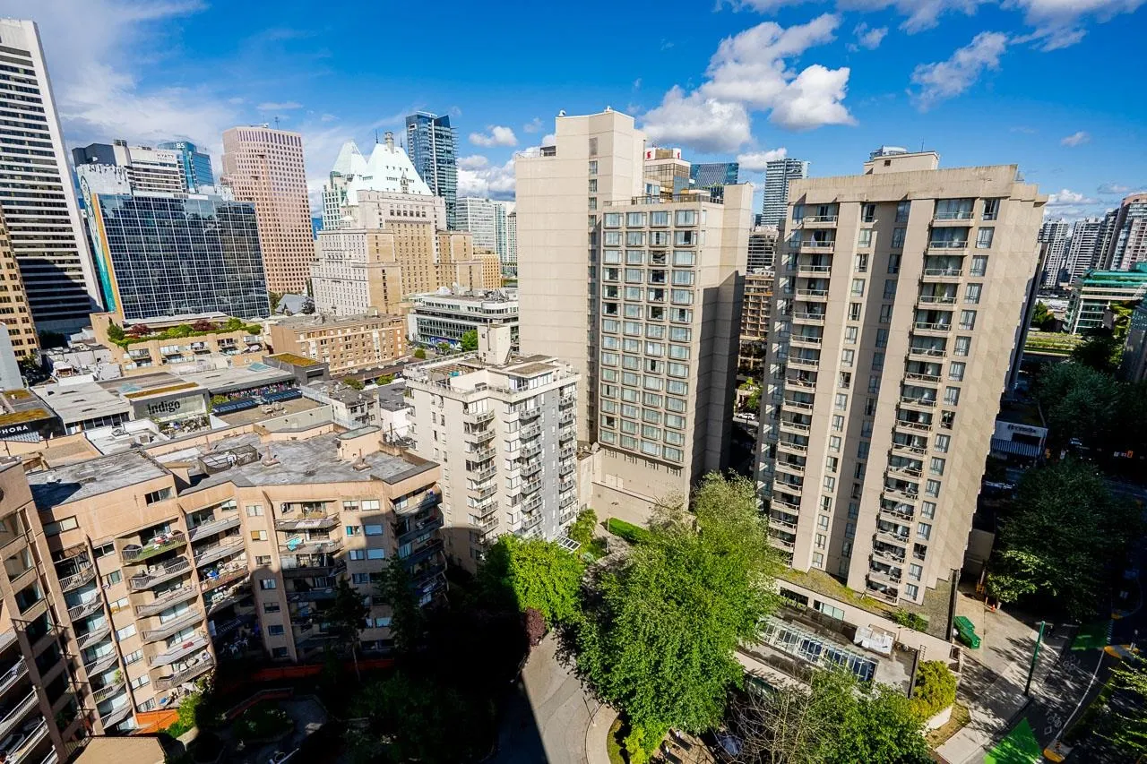 1050 Smithe Street #1505