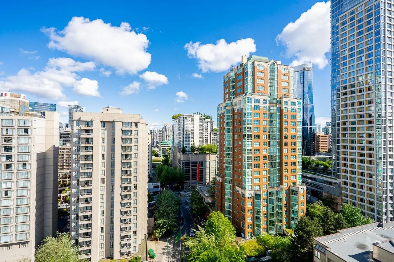 1050 Smithe Street #1505