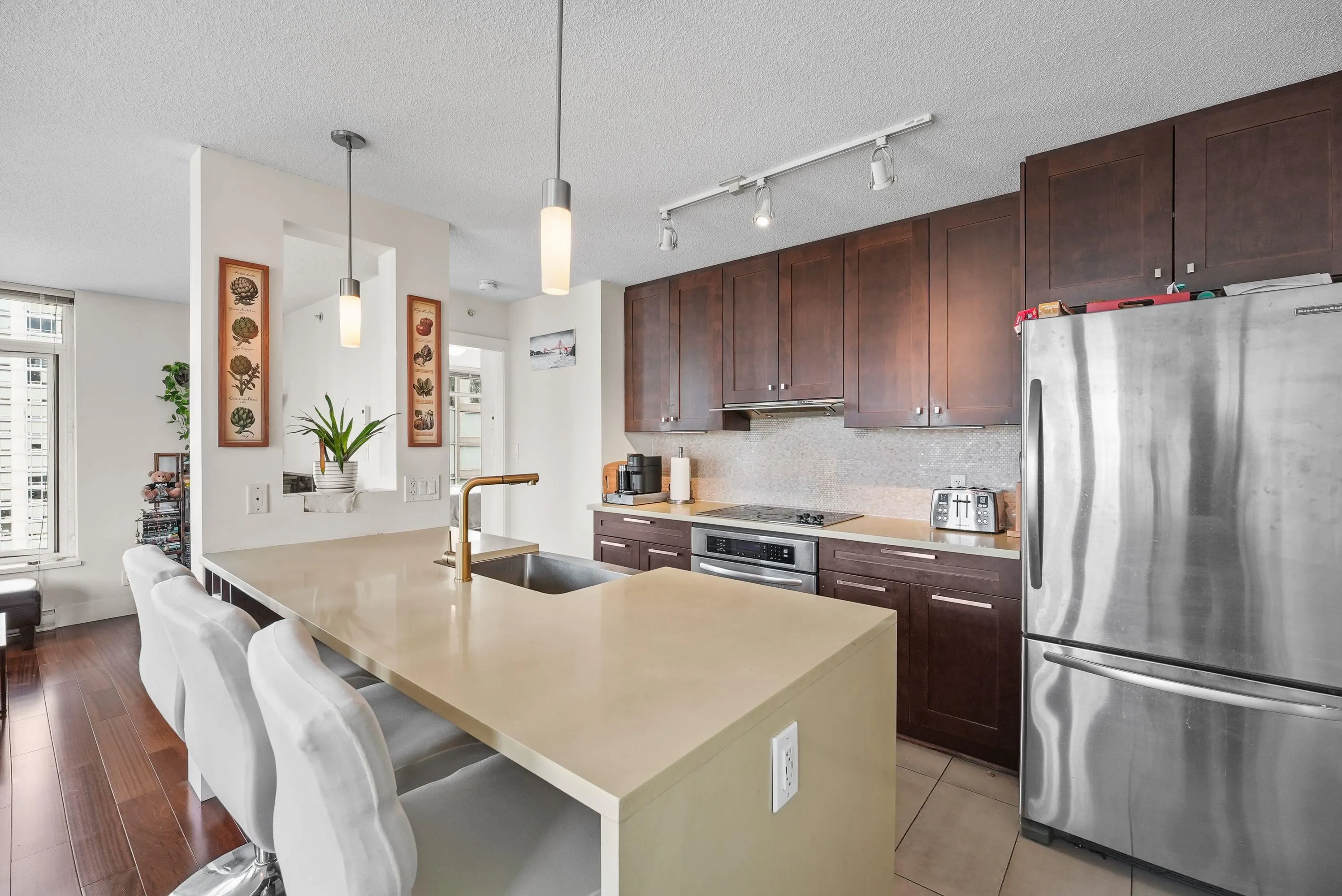 888 Homer Street #1901