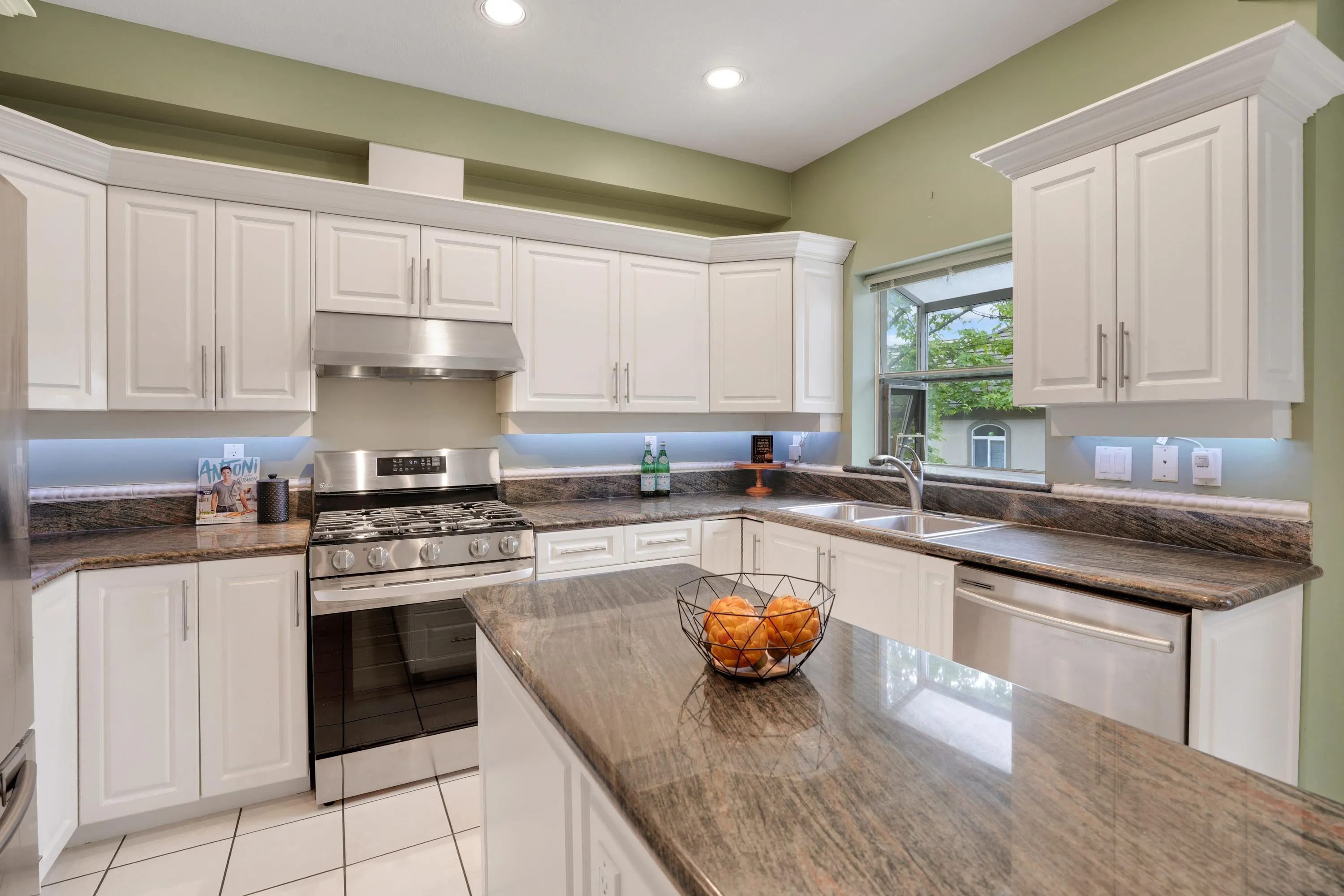 915 Fort Fraser Rise #11