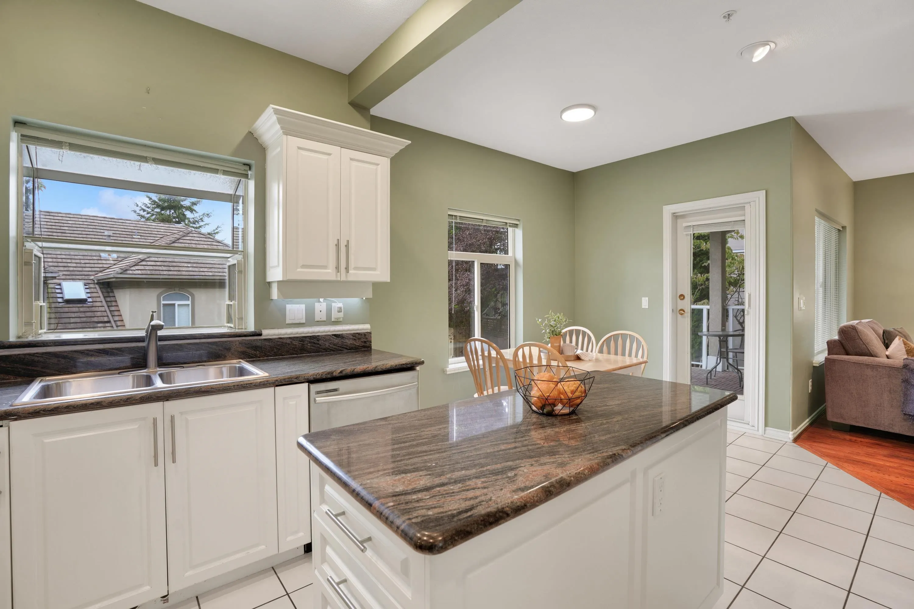 915 Fort Fraser Rise #11
