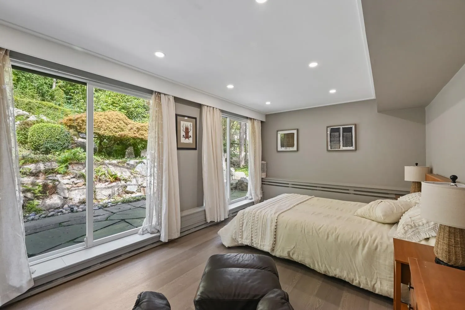 1053 Millstream Road #Main Floor