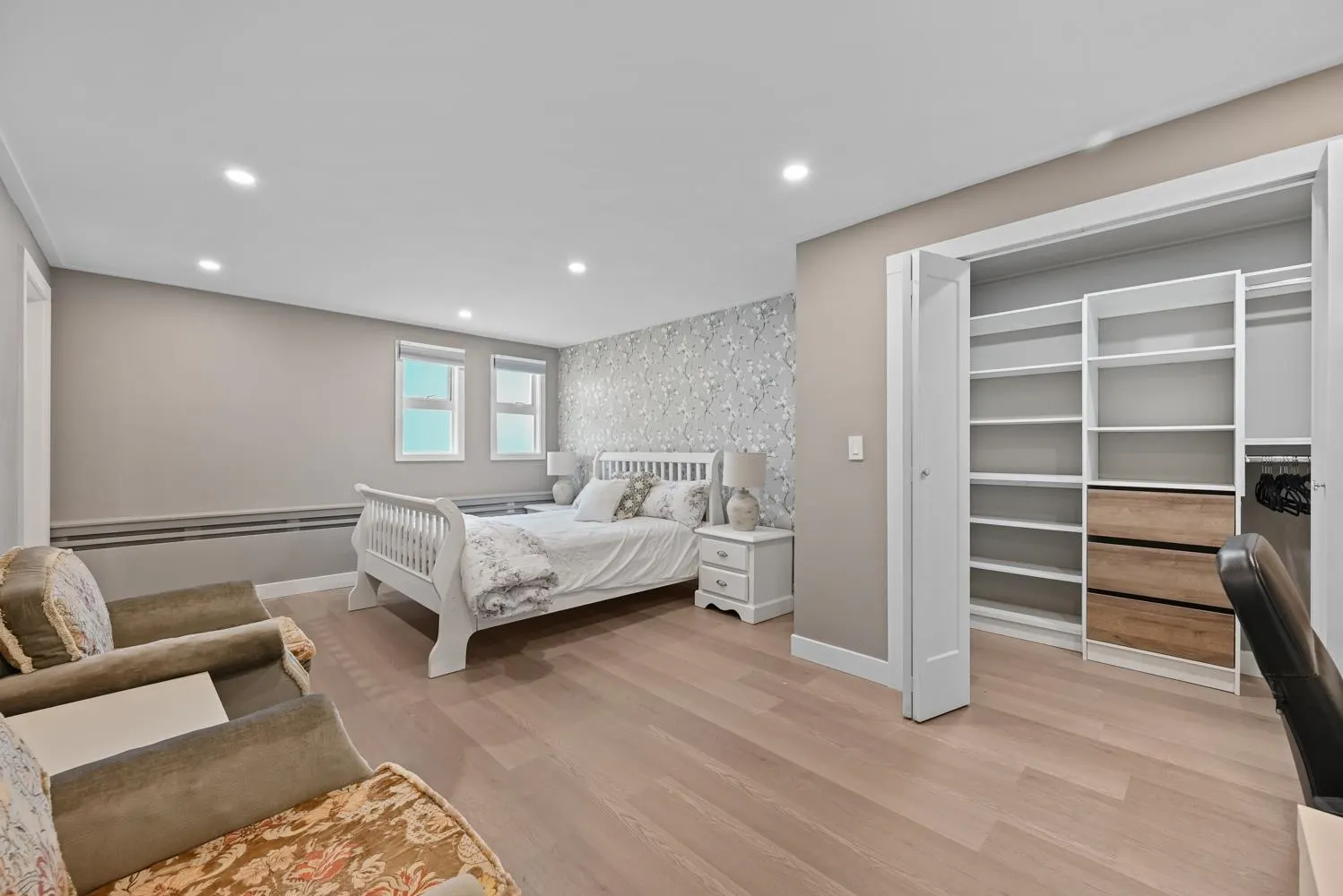 1053 Millstream Road #Main Floor