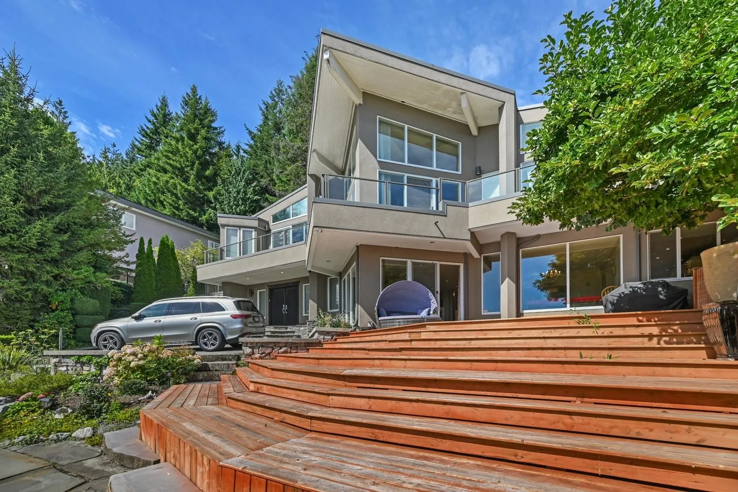 1053 Millstream Road #Main Floor