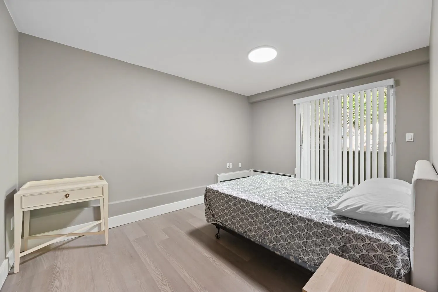 1053 Millstream Road #Main Floor