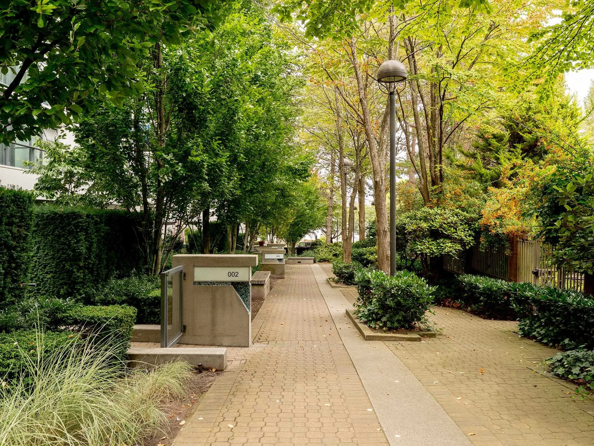 1777 W 7th Avenue #2