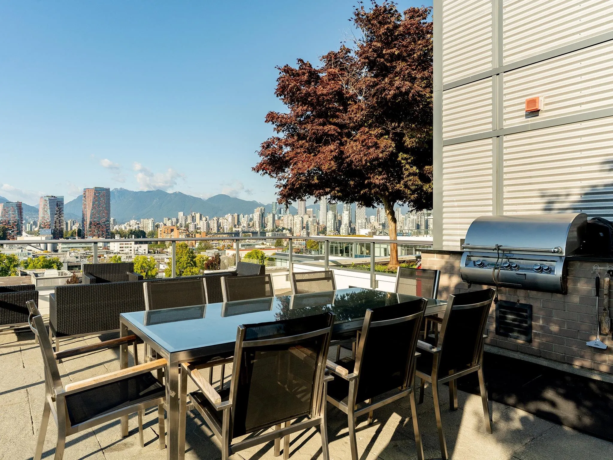 1777 W 7th Avenue #2