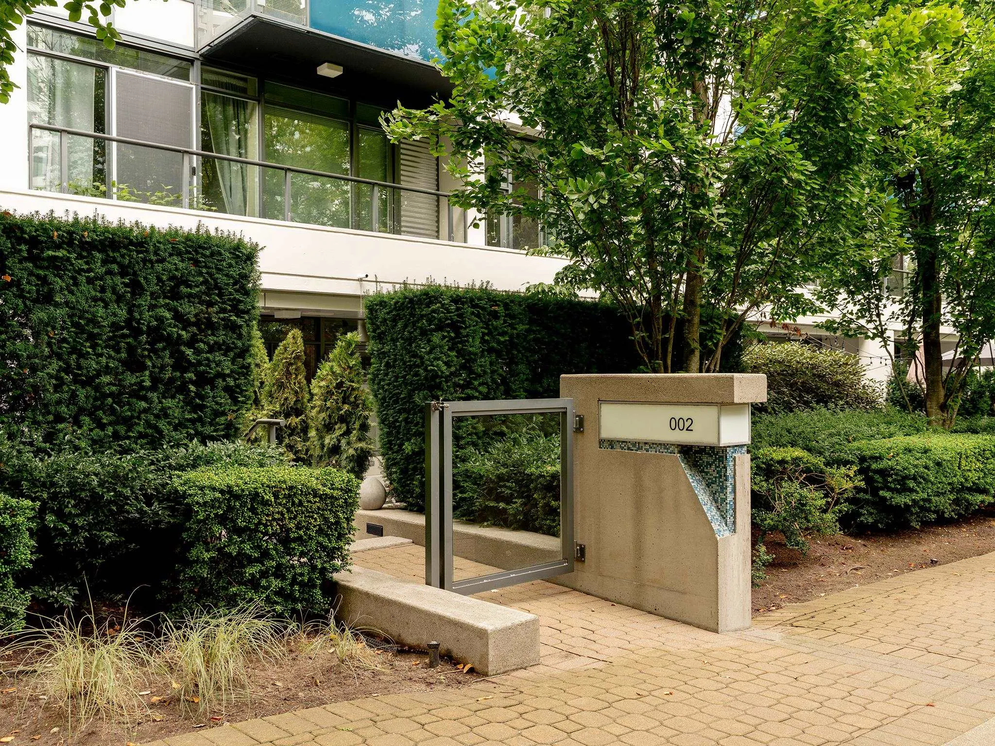 1777 W 7th Avenue #2