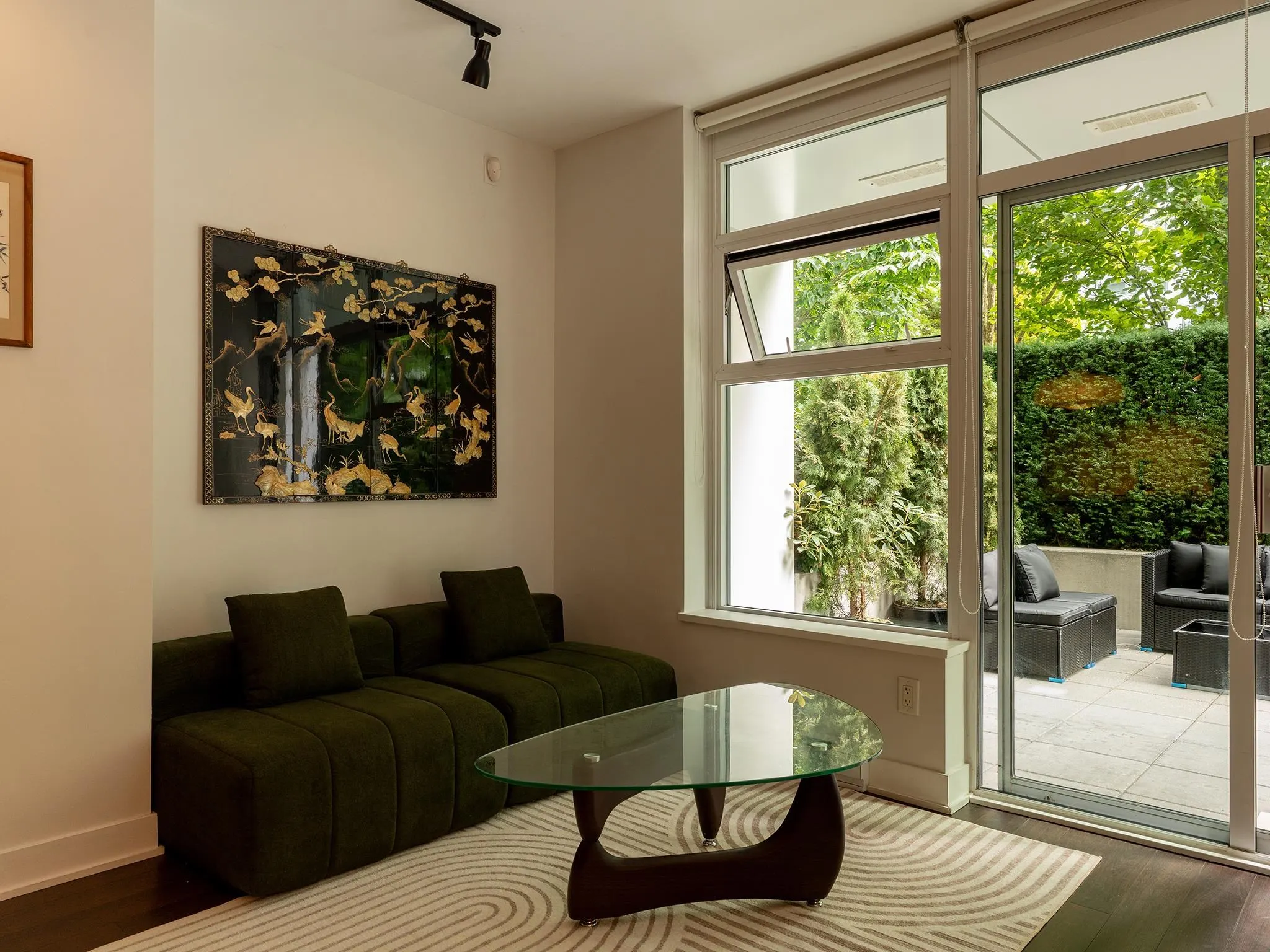 1777 W 7th Avenue #2