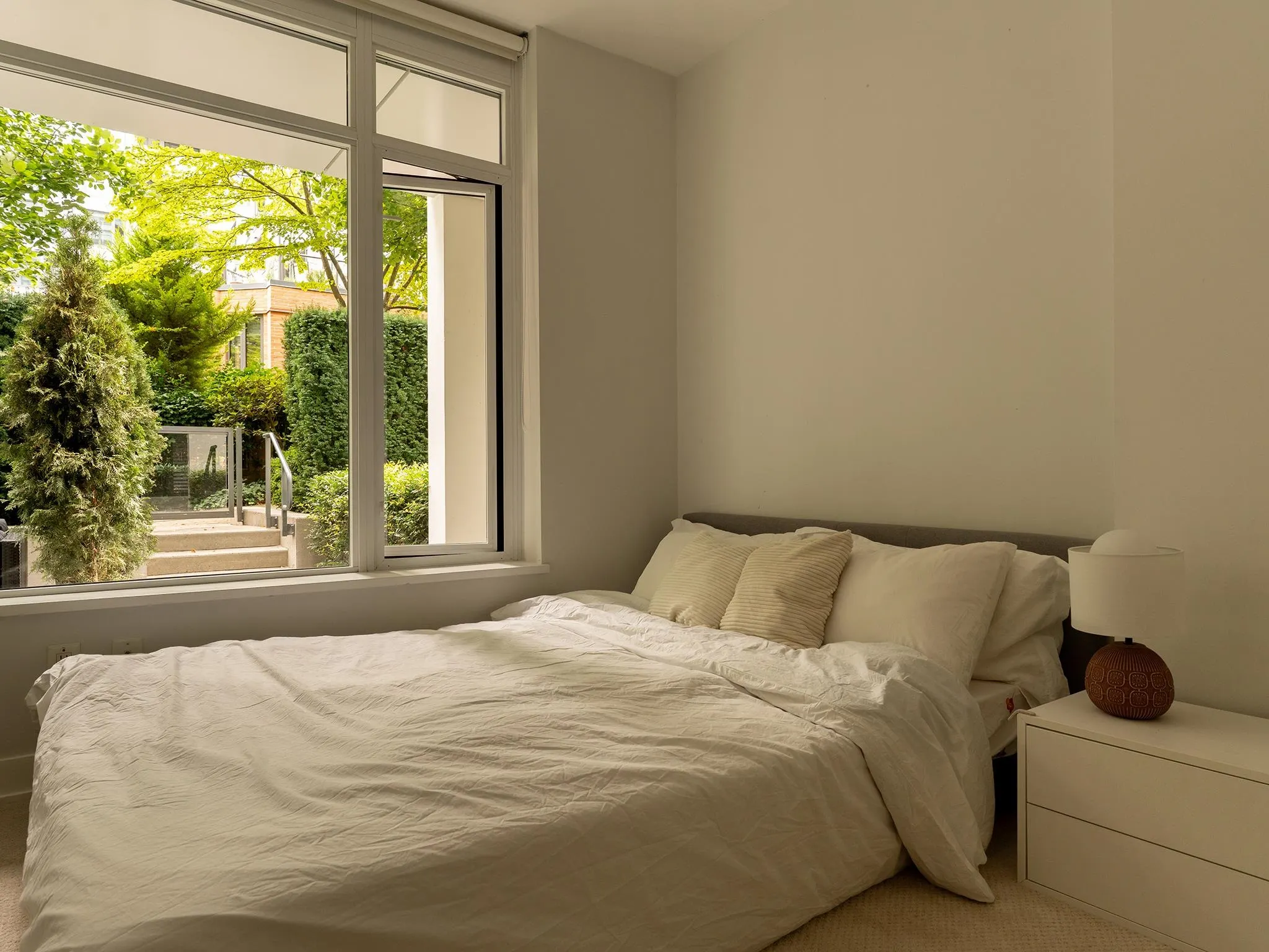 1777 W 7th Avenue #2