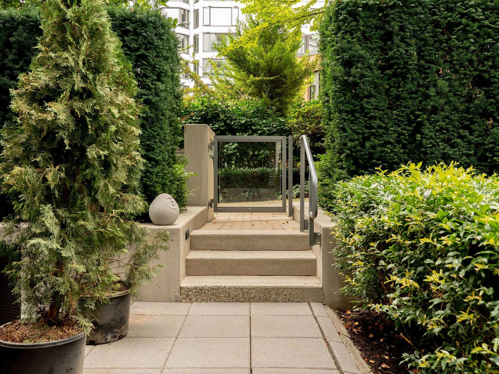 1777 W 7th Avenue #2