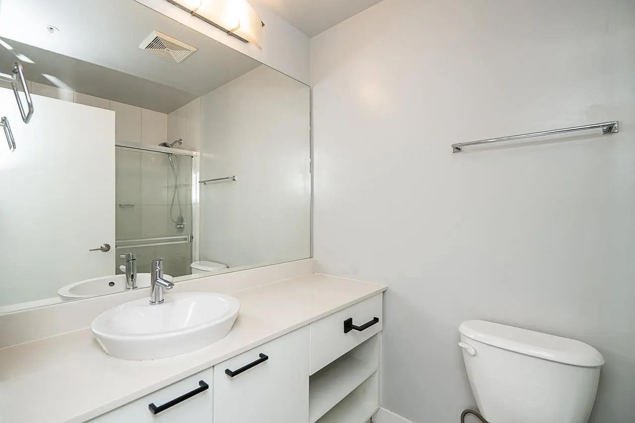 18818 68 Avenue #227