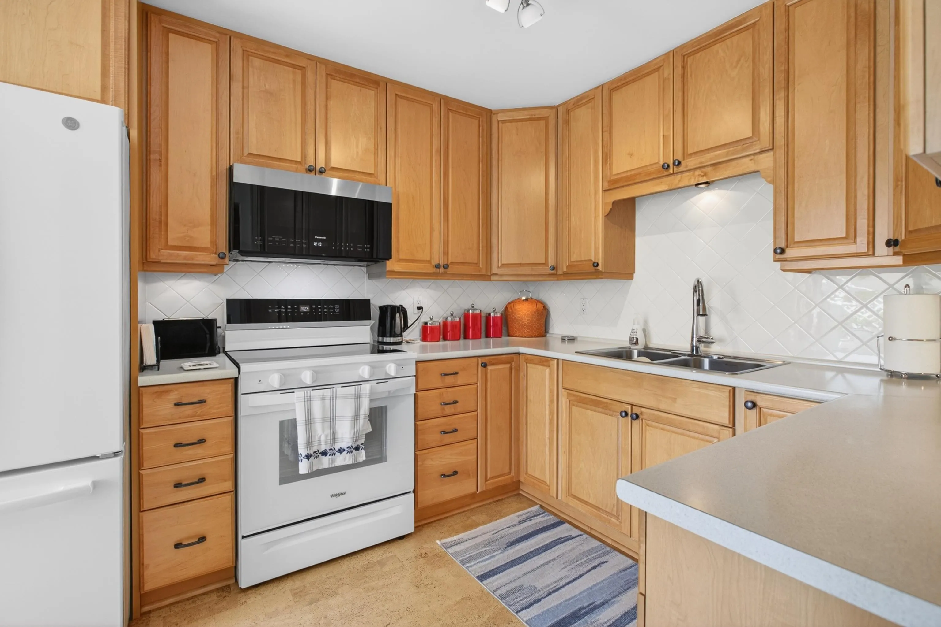 19249 Hammond Road #4