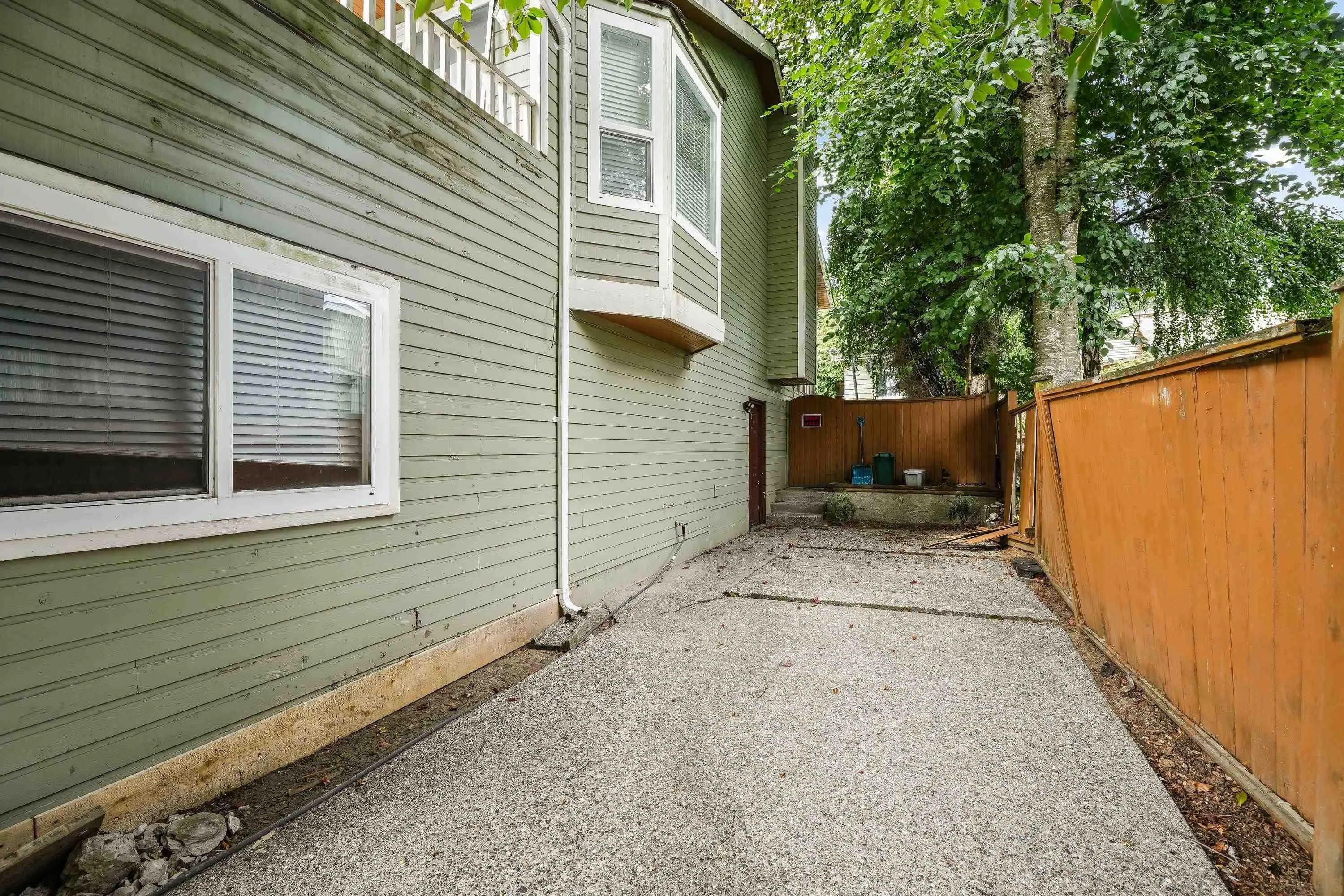 11885 Chateau Wynd