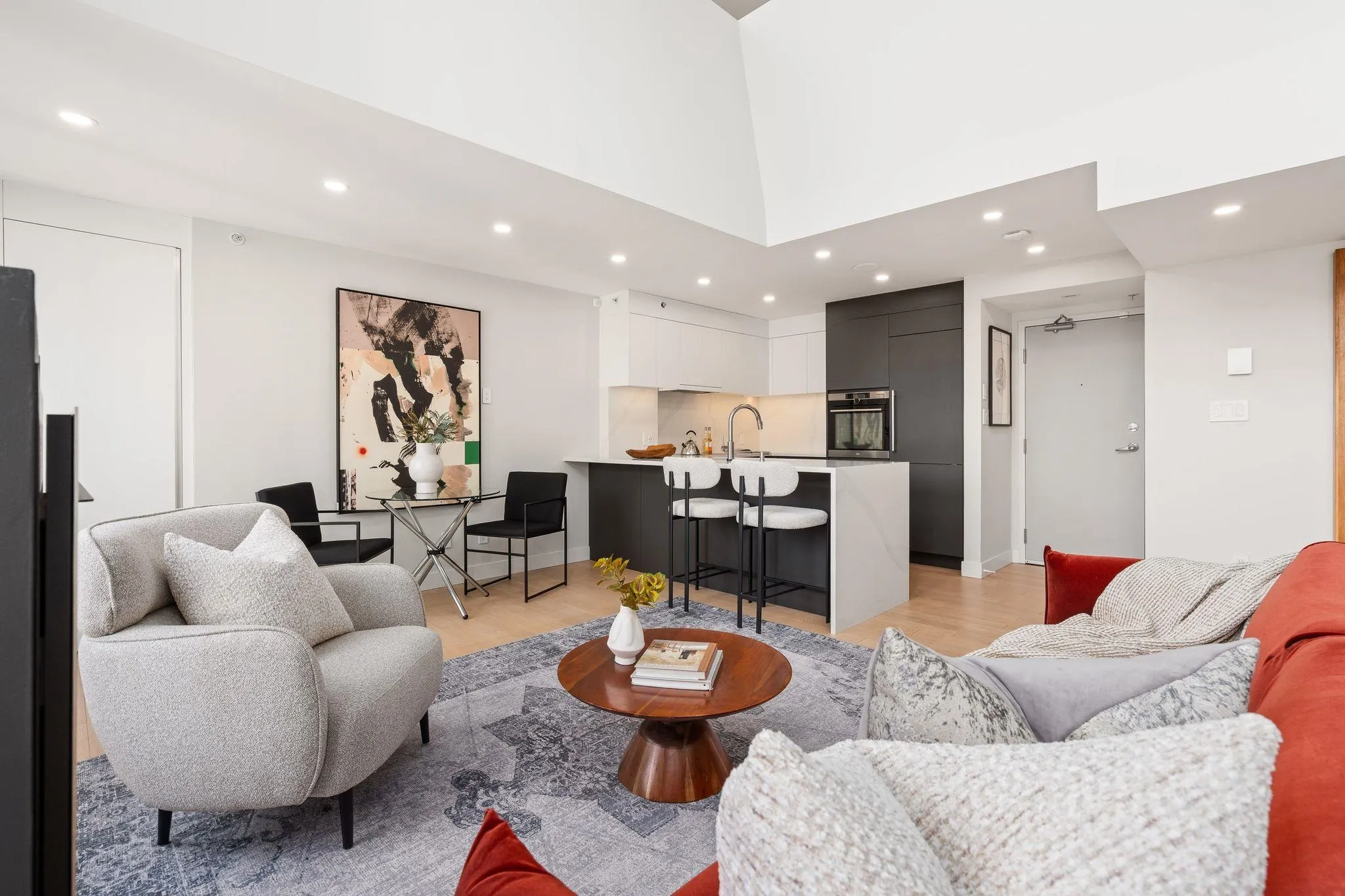 1238 Richards Street #608