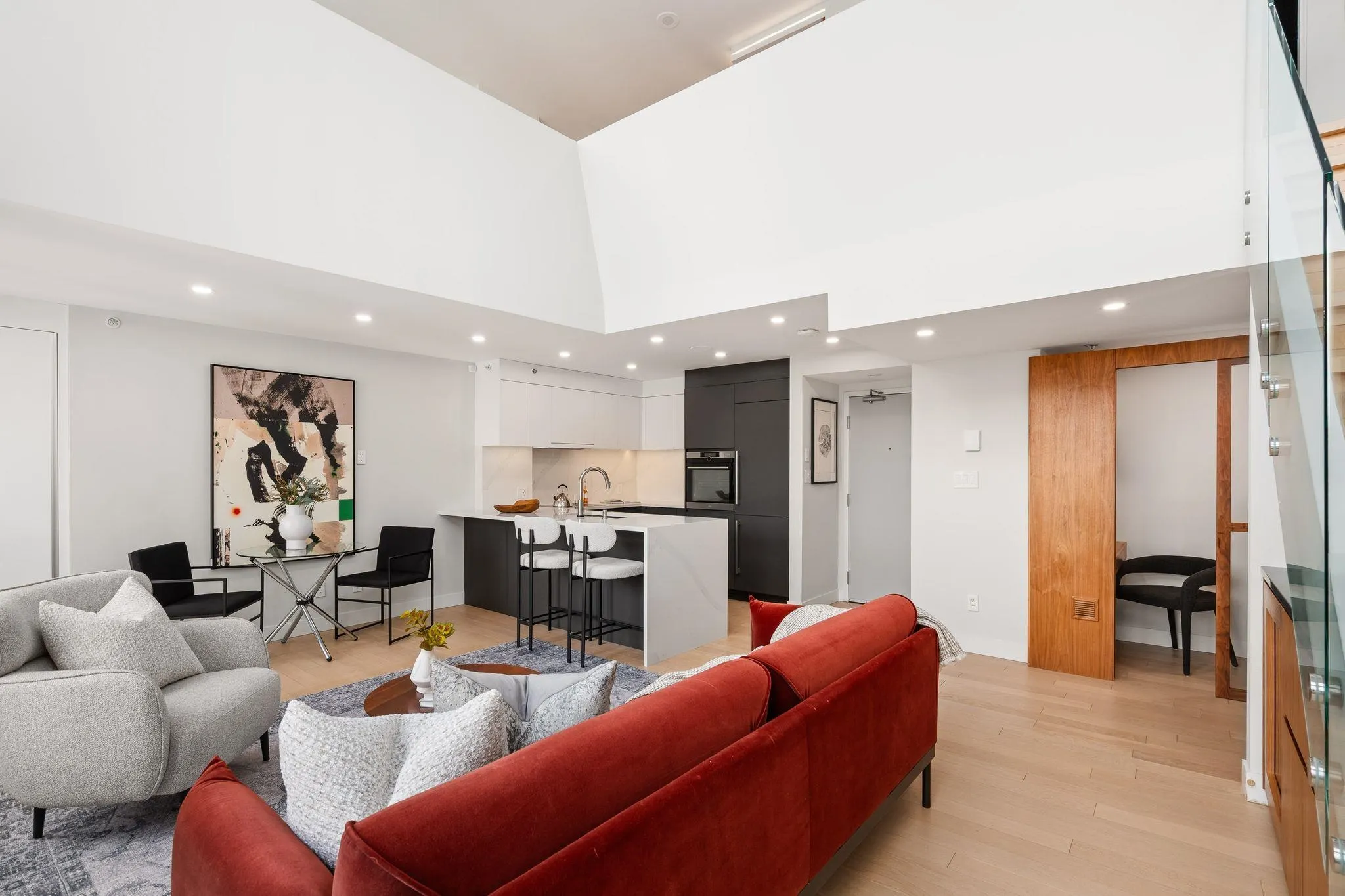 1238 Richards Street #608