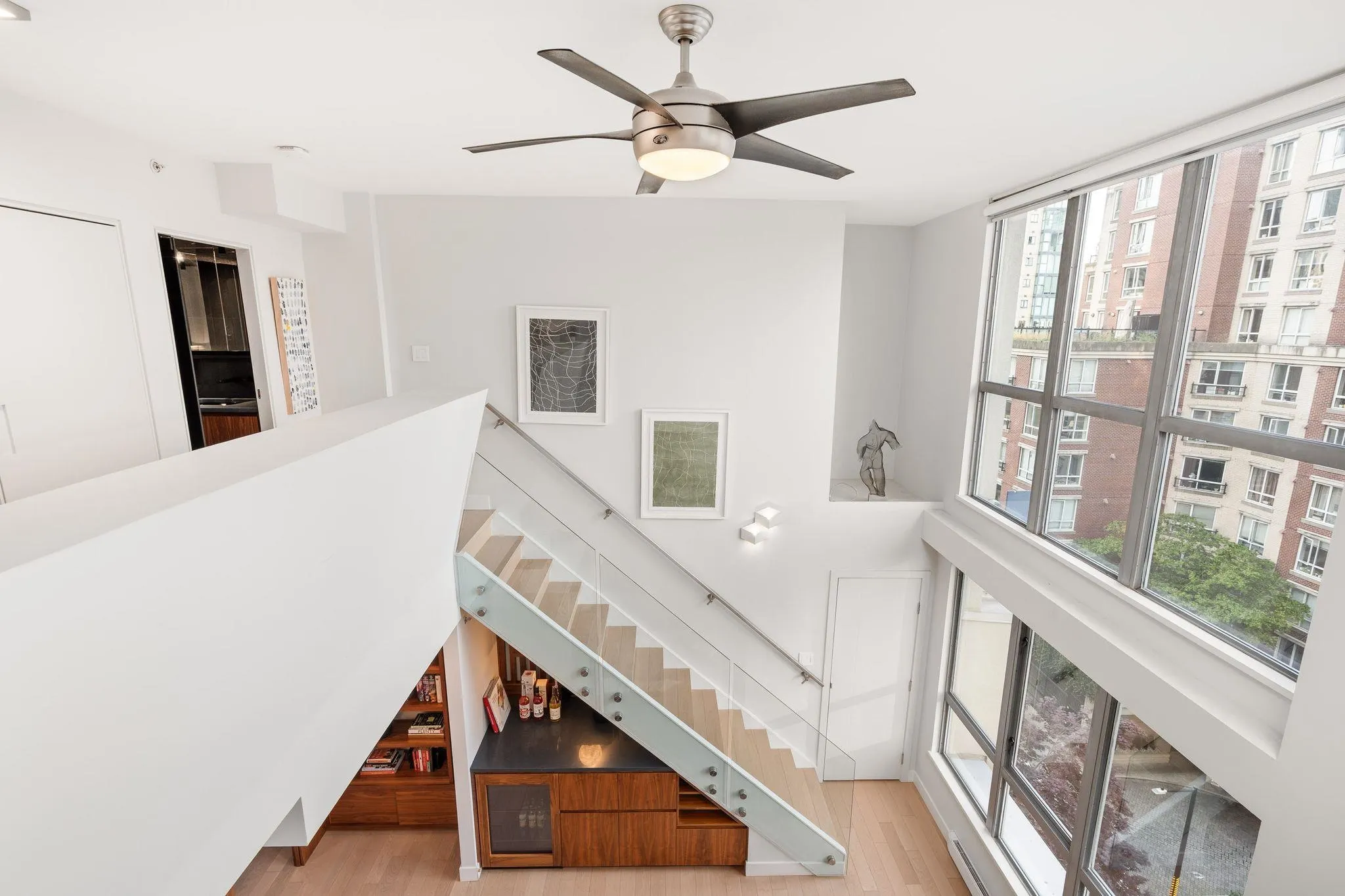 1238 Richards Street #608